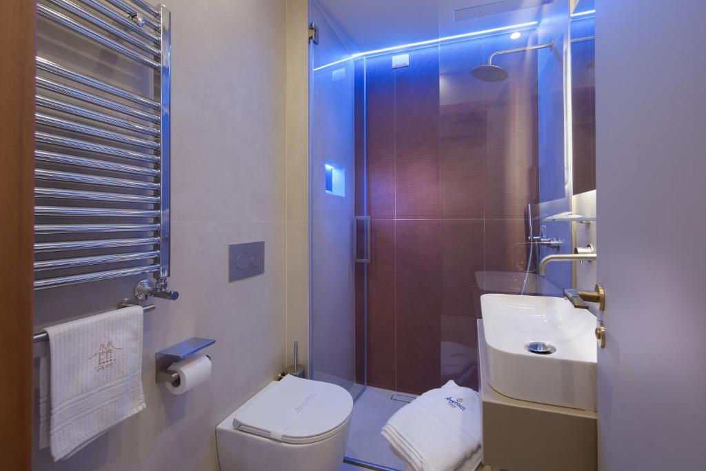 Double or Twin Deluxe