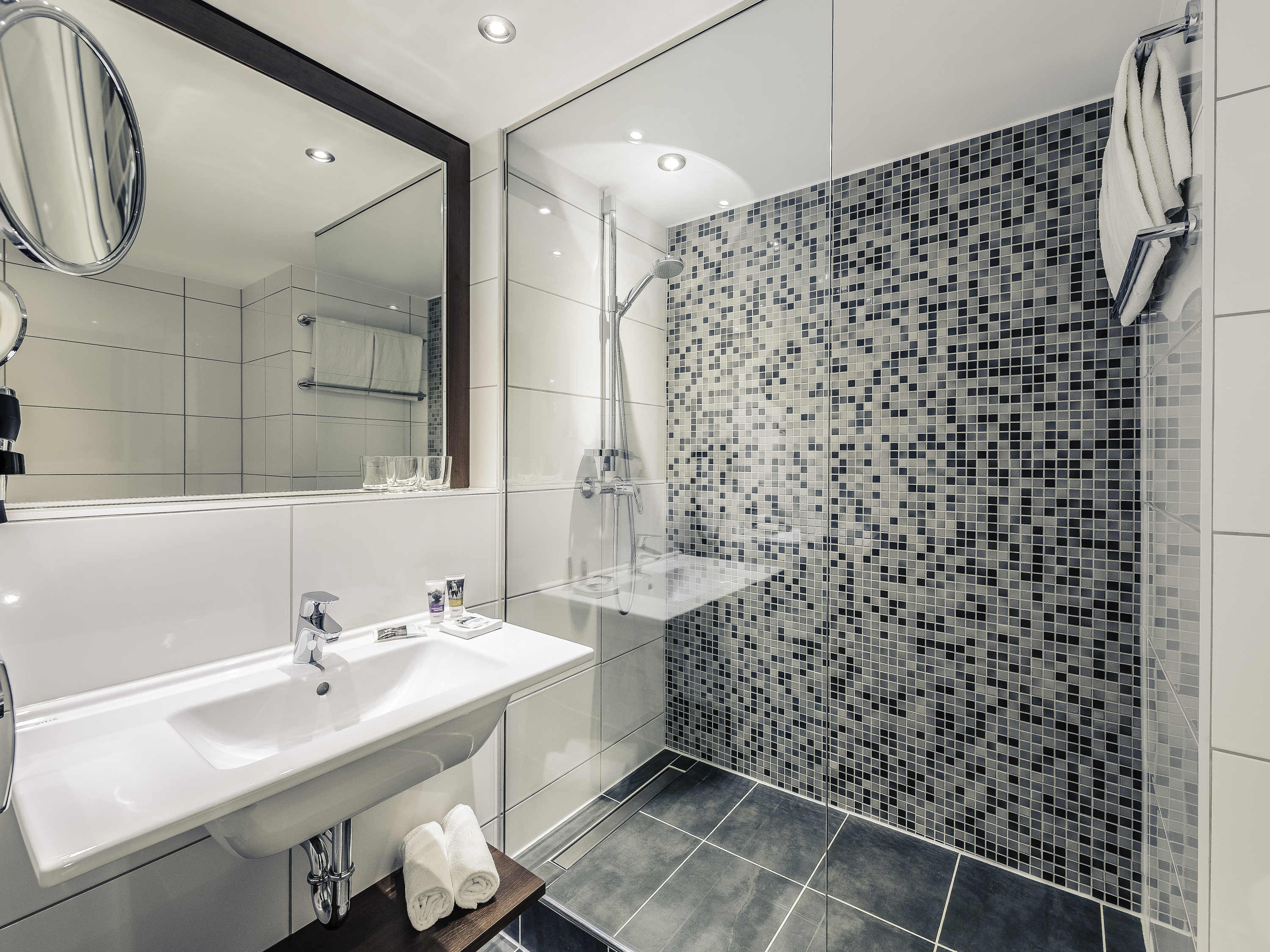 Double or Twin Deluxe