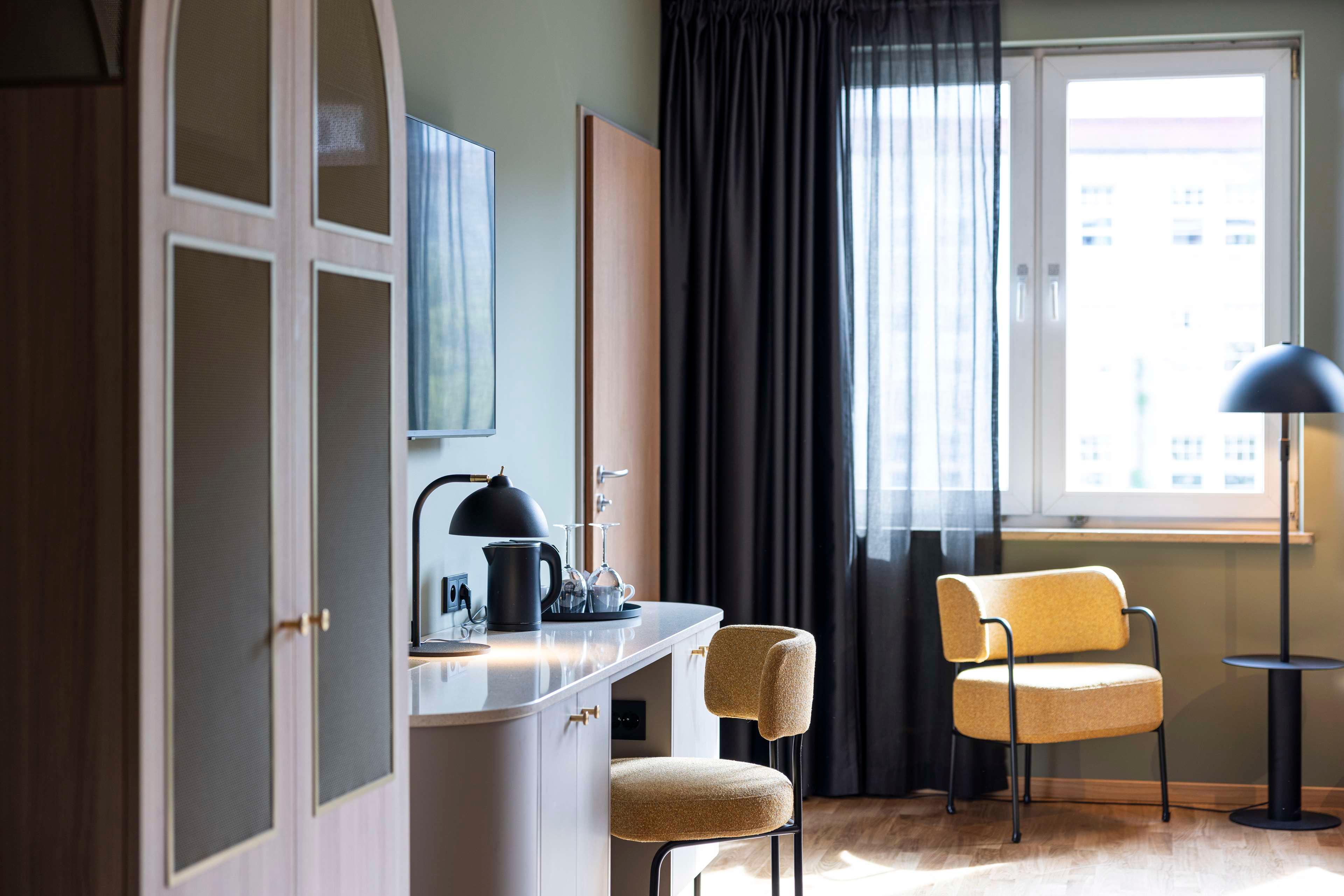 Family Room Standard