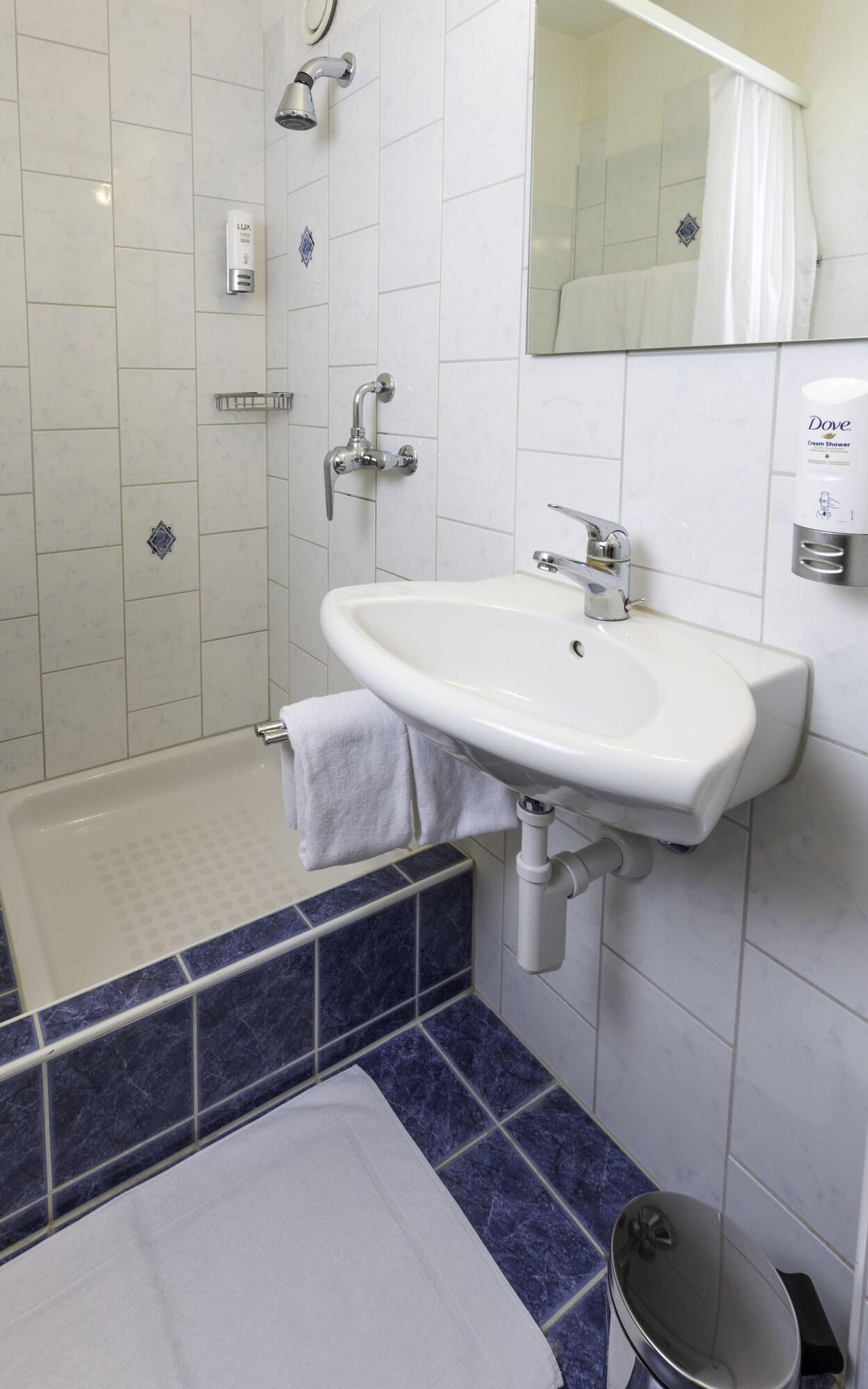 Double Superior with Double Bed