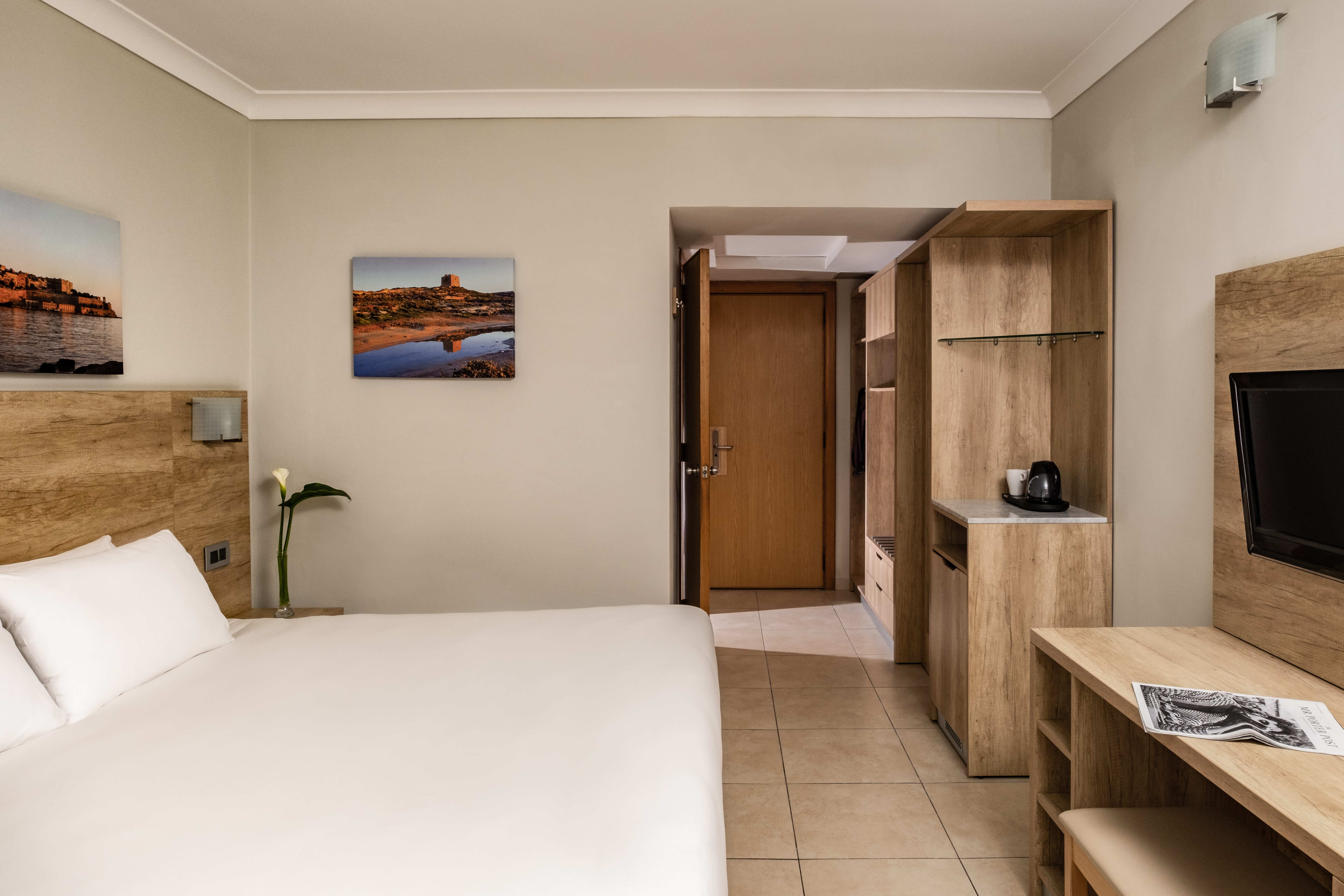 Double or Twin Standard