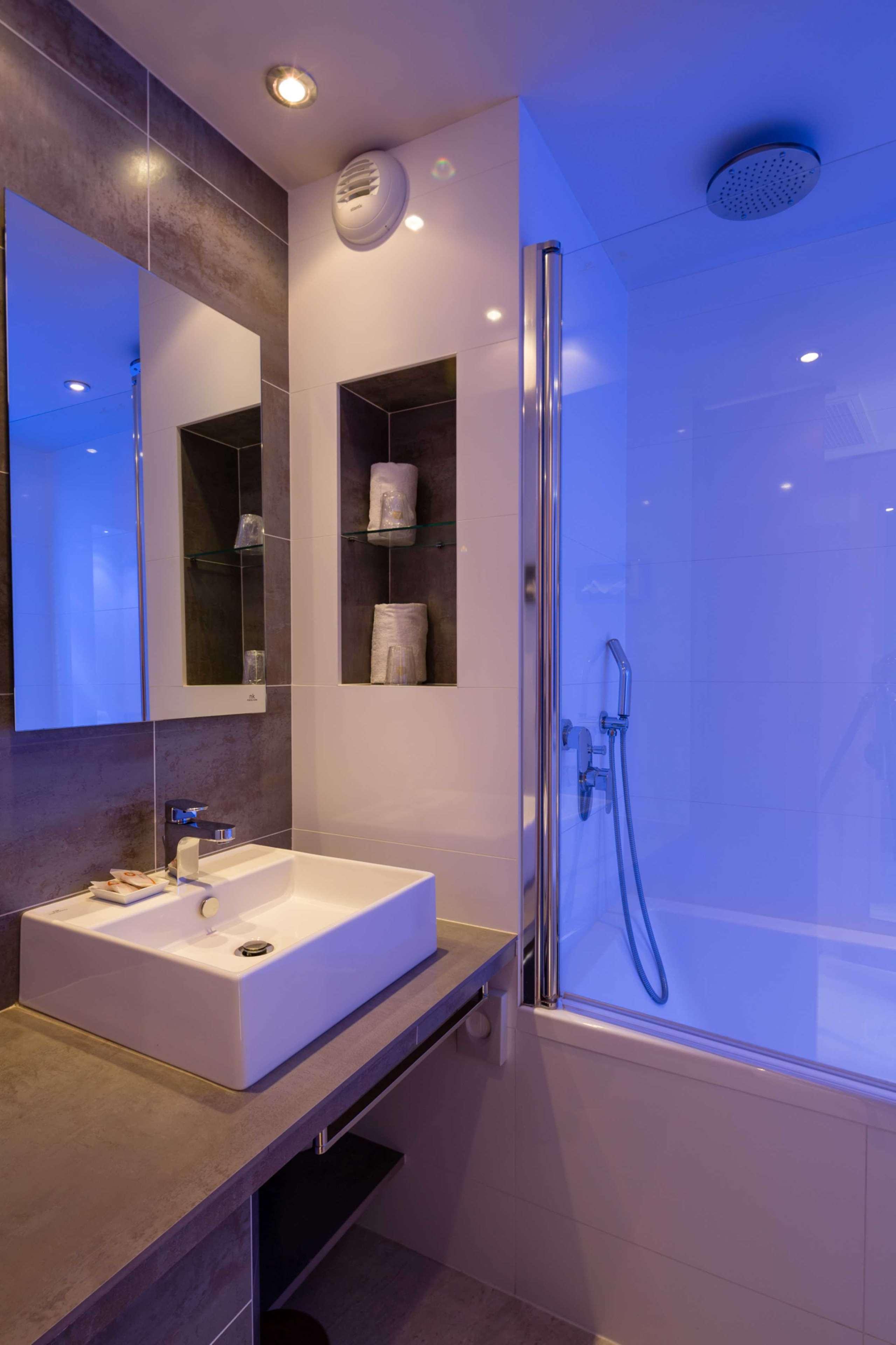 Family Room Two Beds