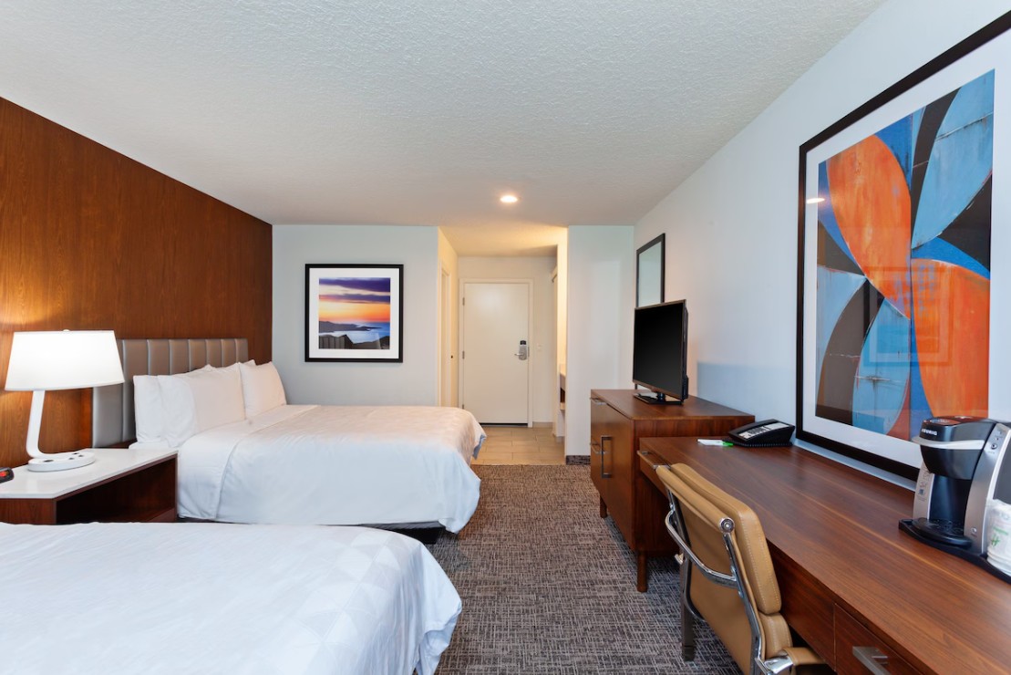 Suite Accessible-two Queen Beds