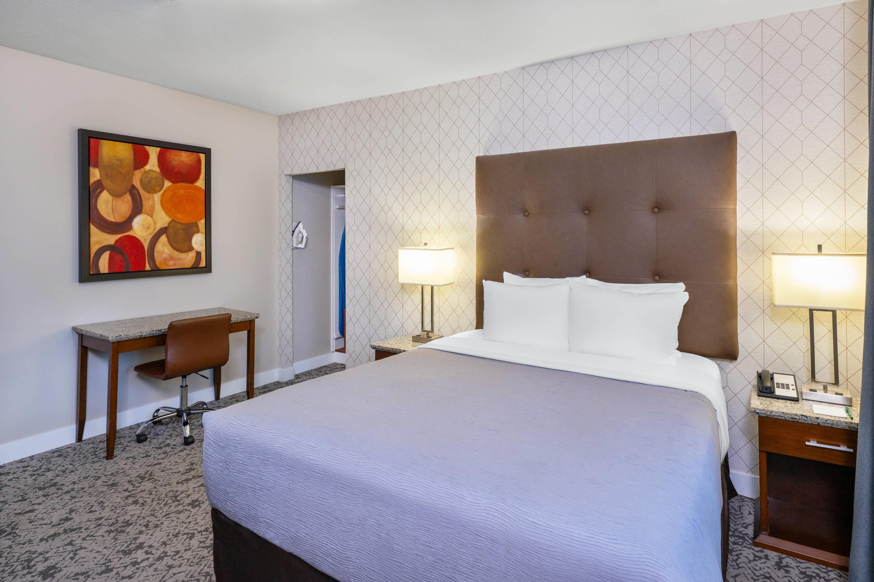 Double Queen Size Bed