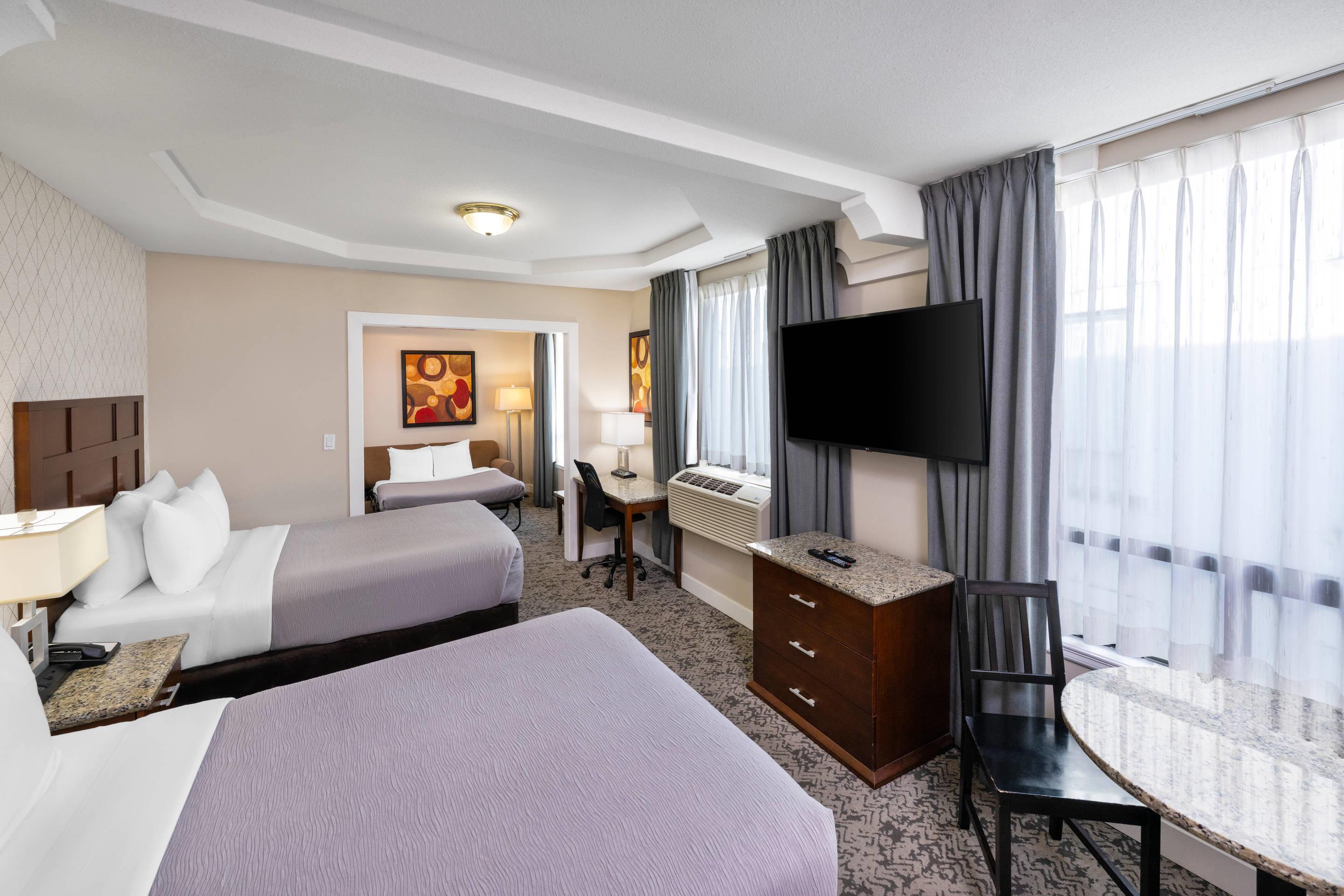 Suite Two Double Beds Non Smoking