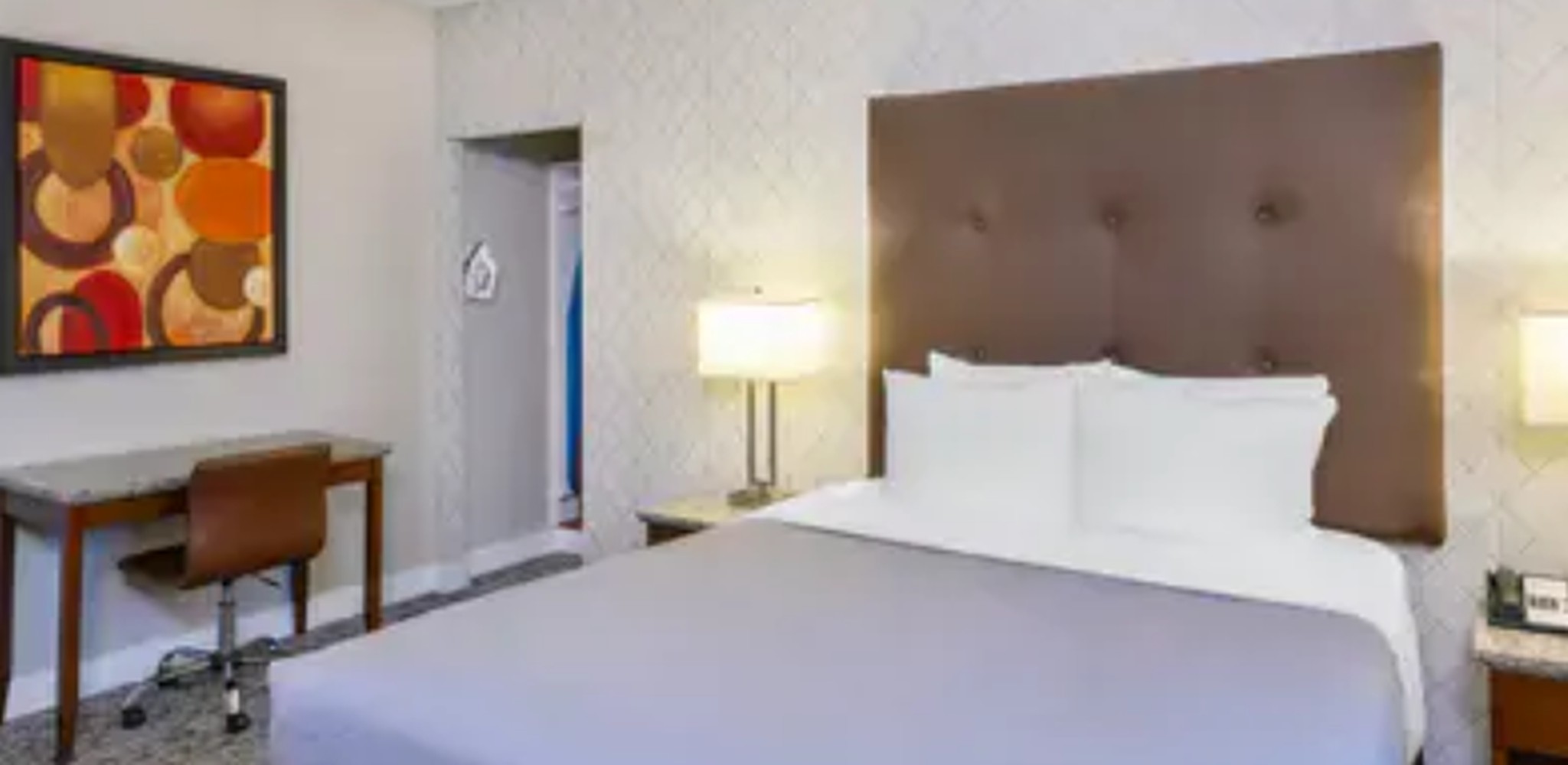 Double Queen Bed Non Smoking