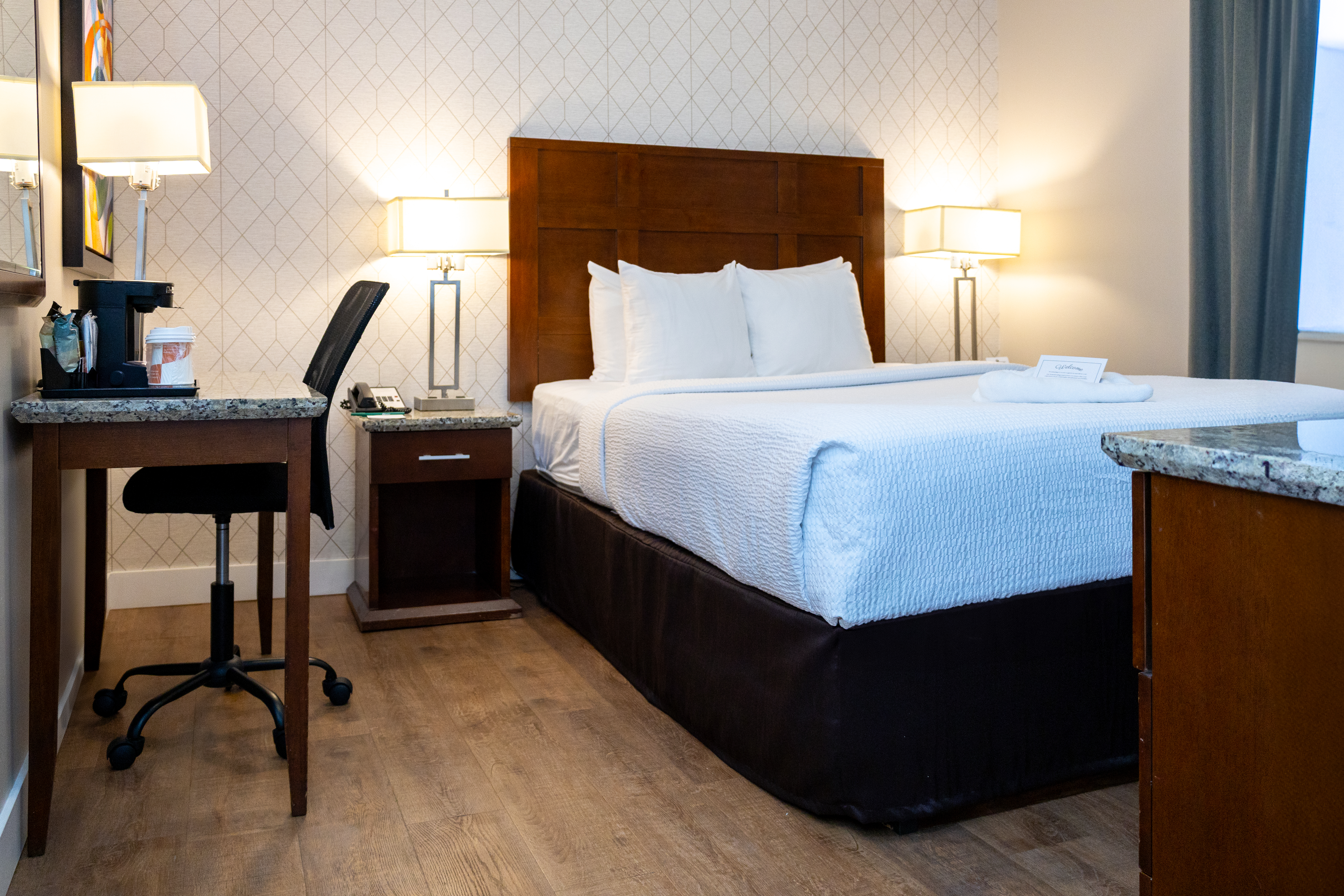 Double King Bed Non Smoking