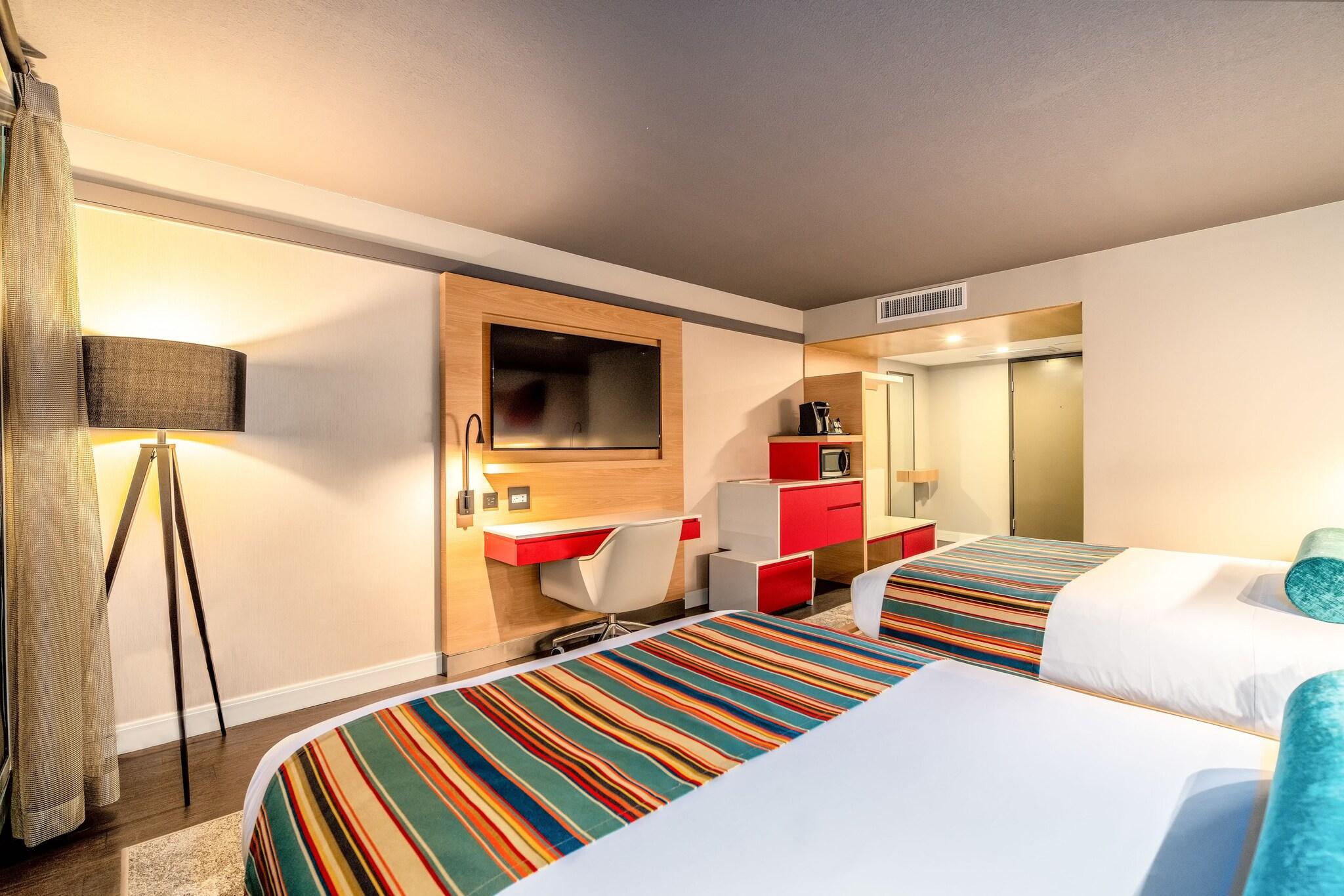 Double Two Queen Beds