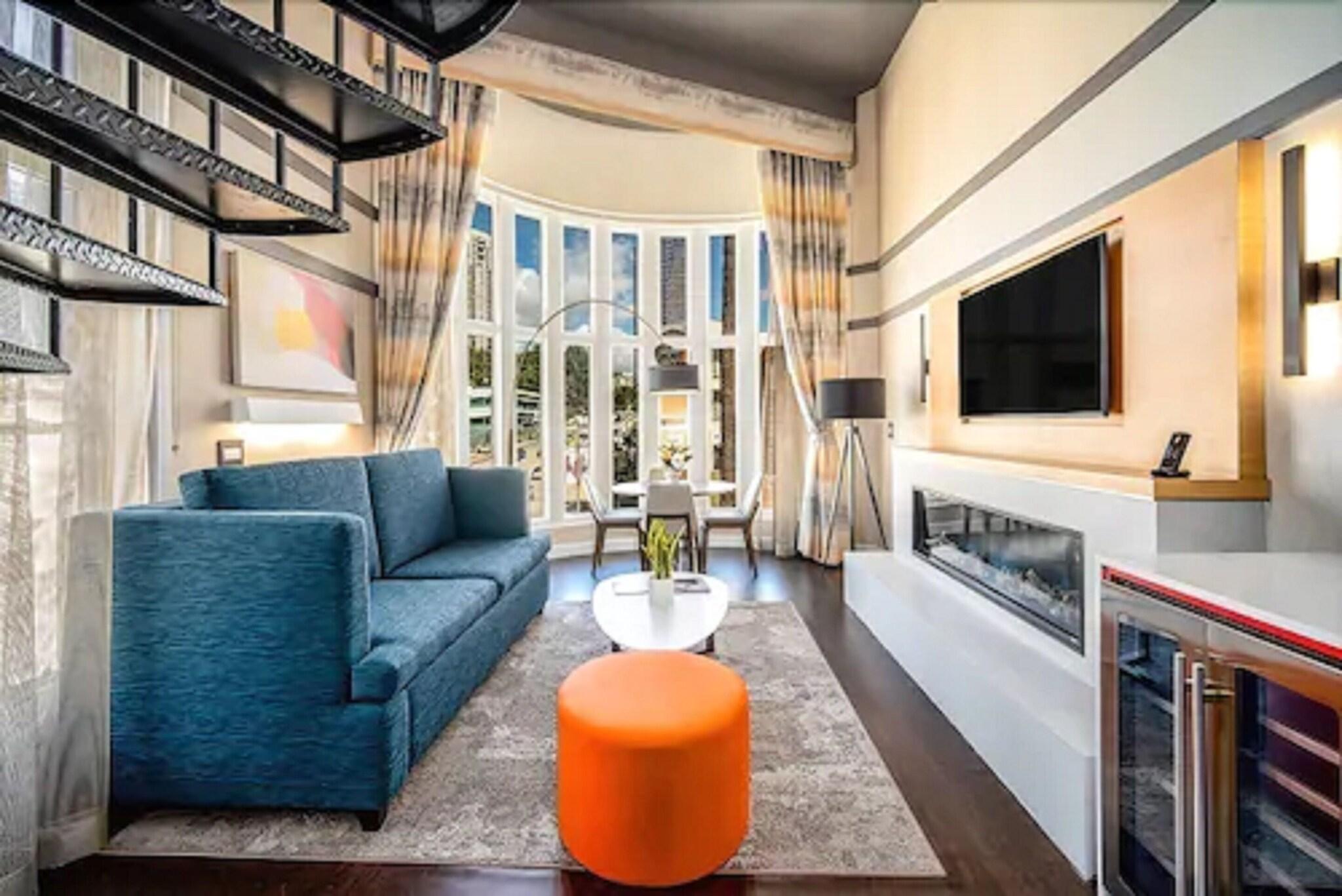 Double Queen Size Bed