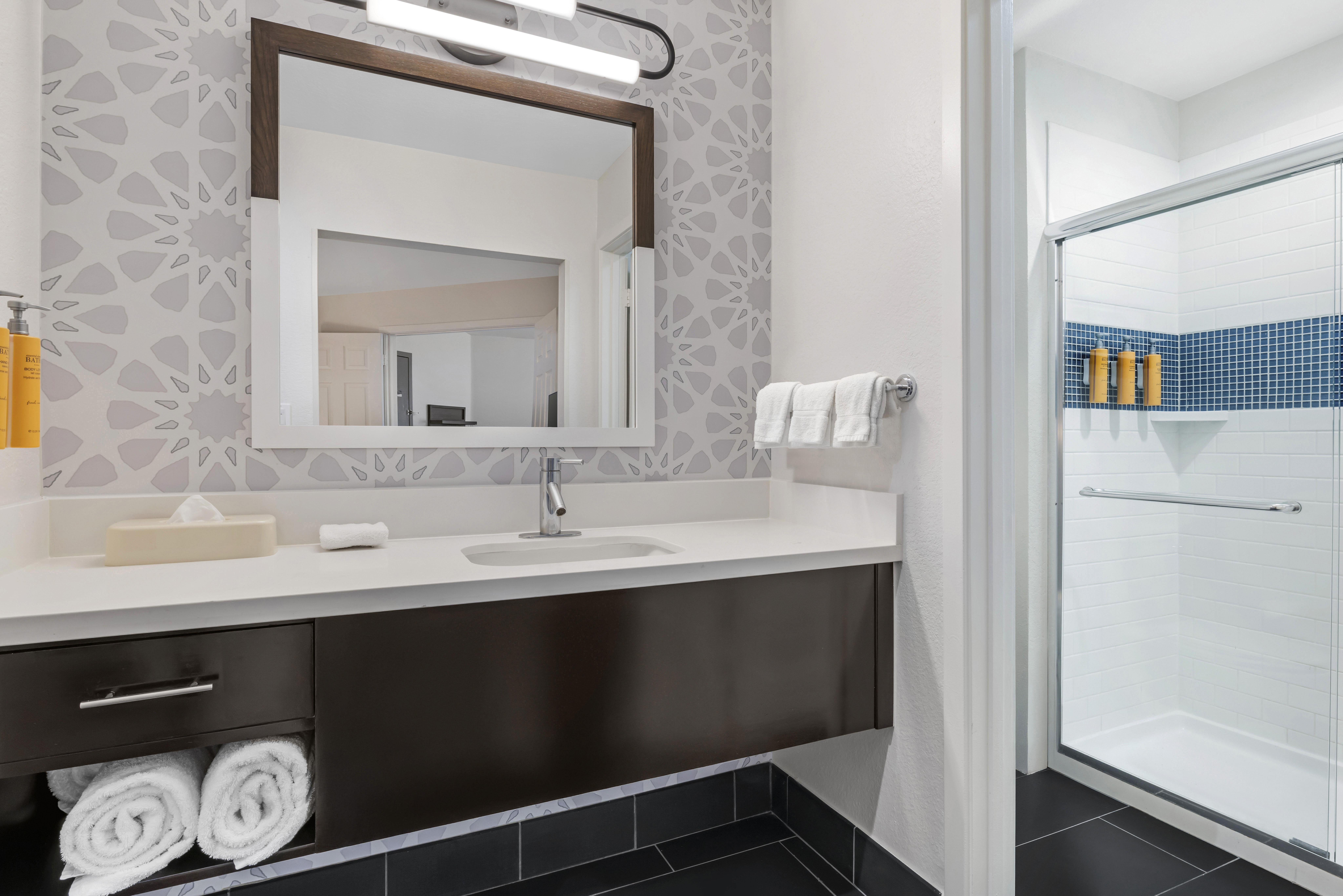 Suite Two Queen Beds