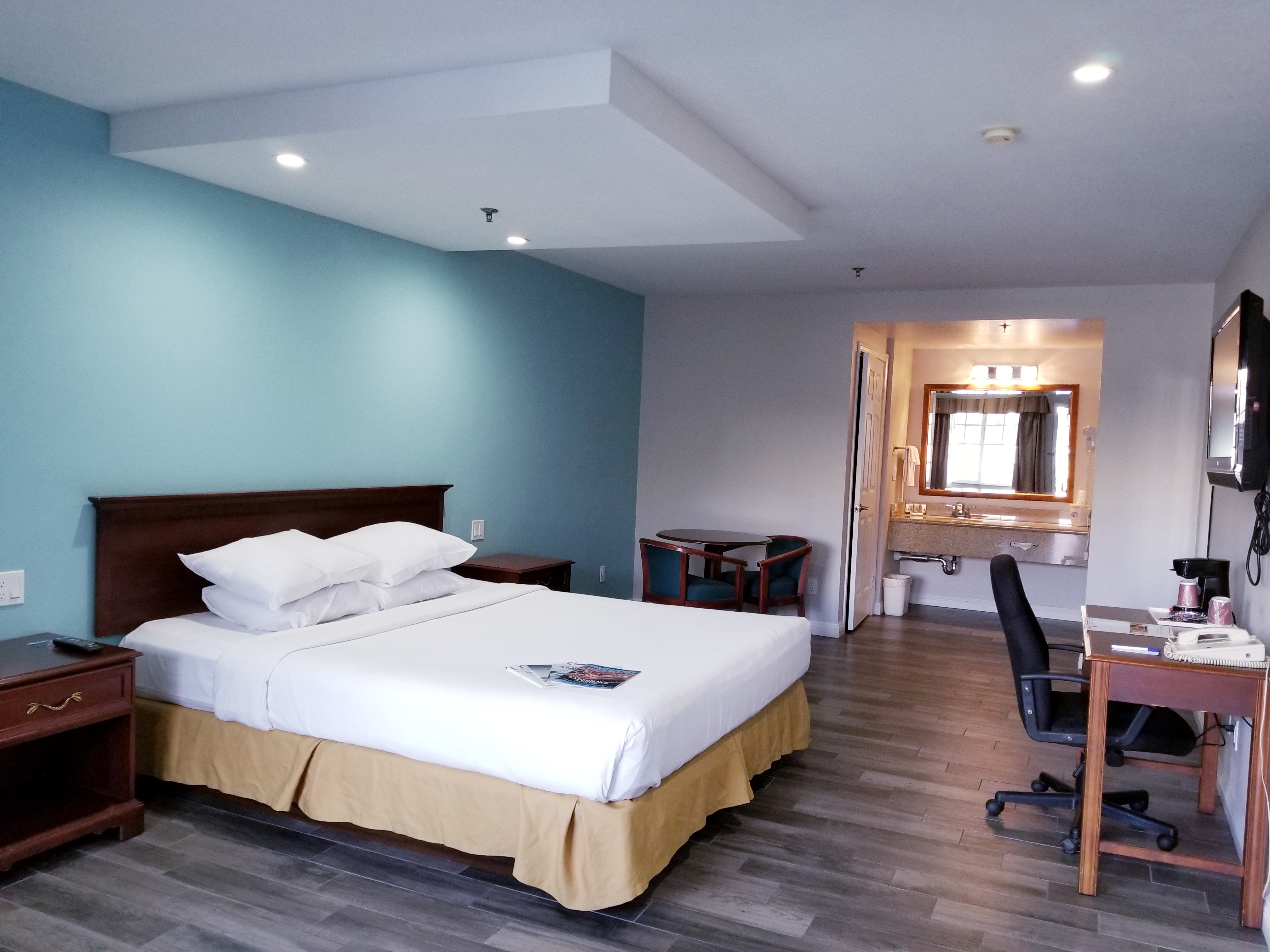 Double King Size Bed