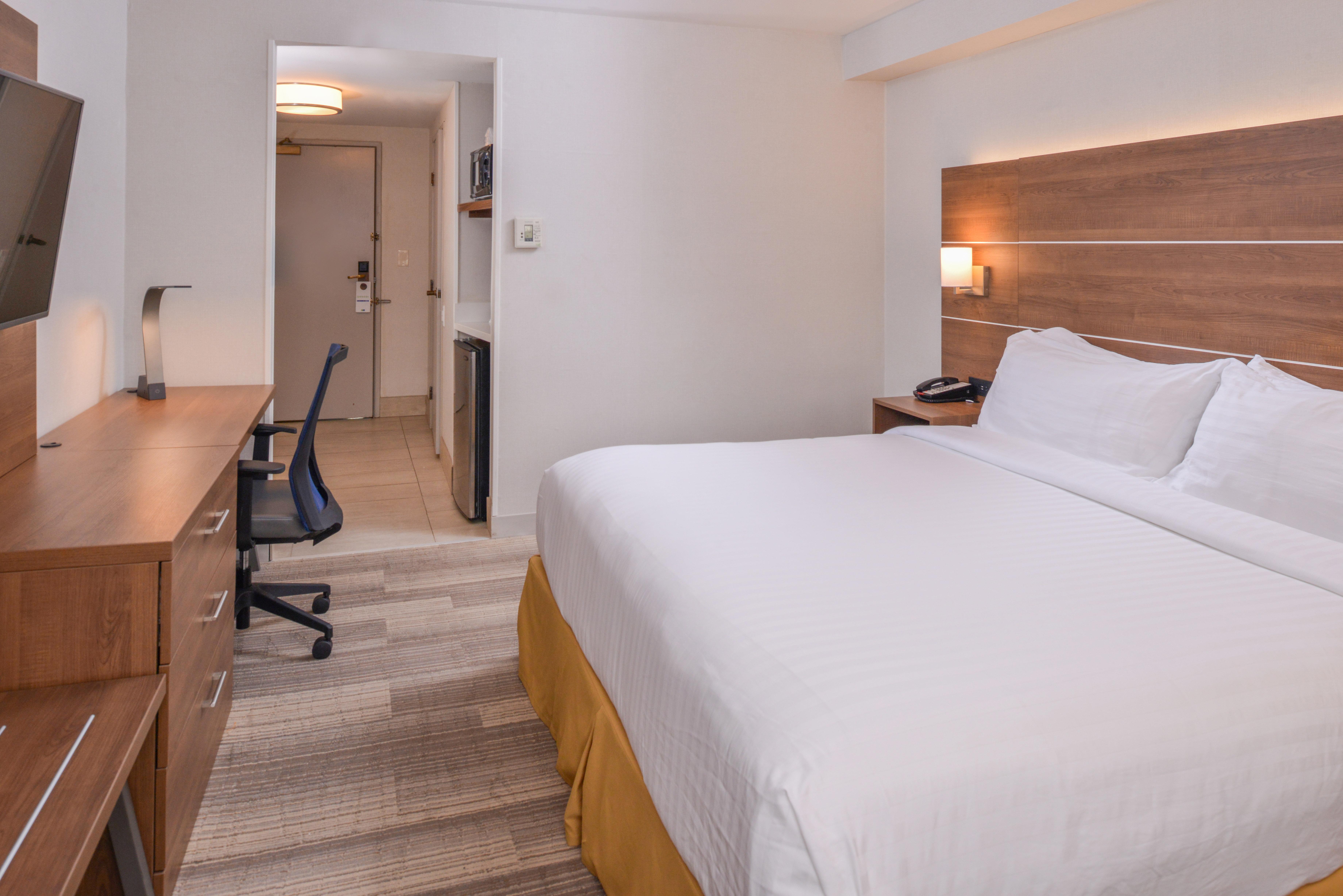 Double Accessible King Size Bed