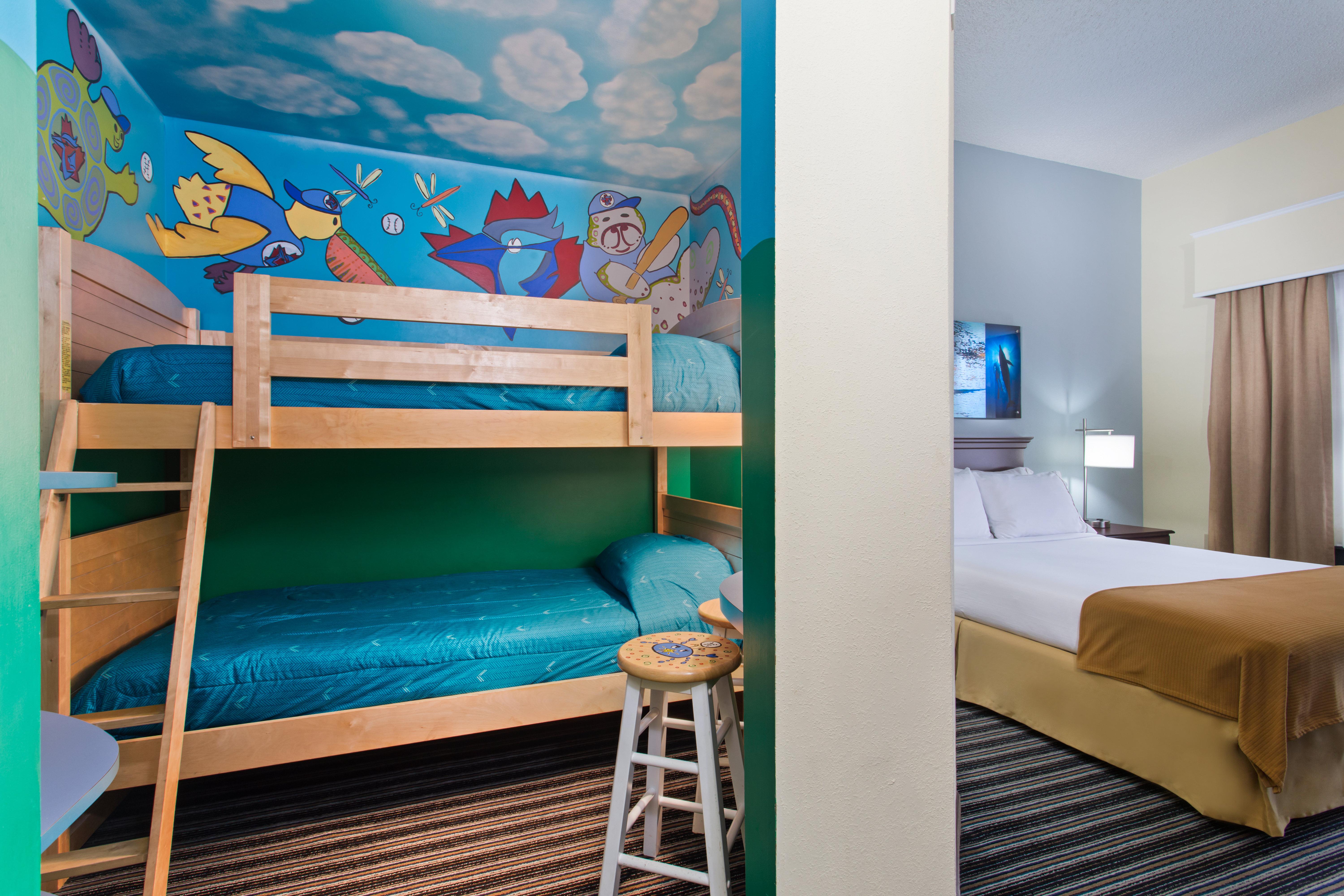 Suite Queen Size Bed