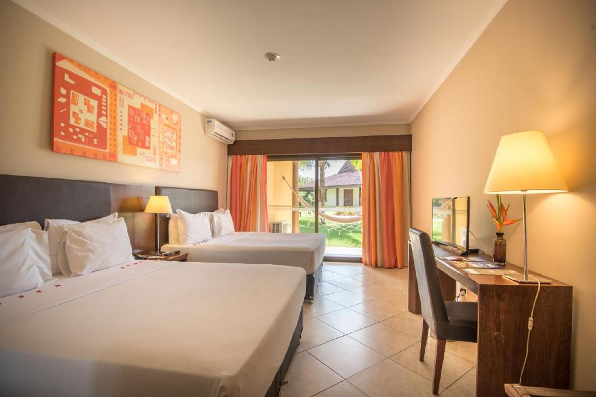 Family Room Capacity 2