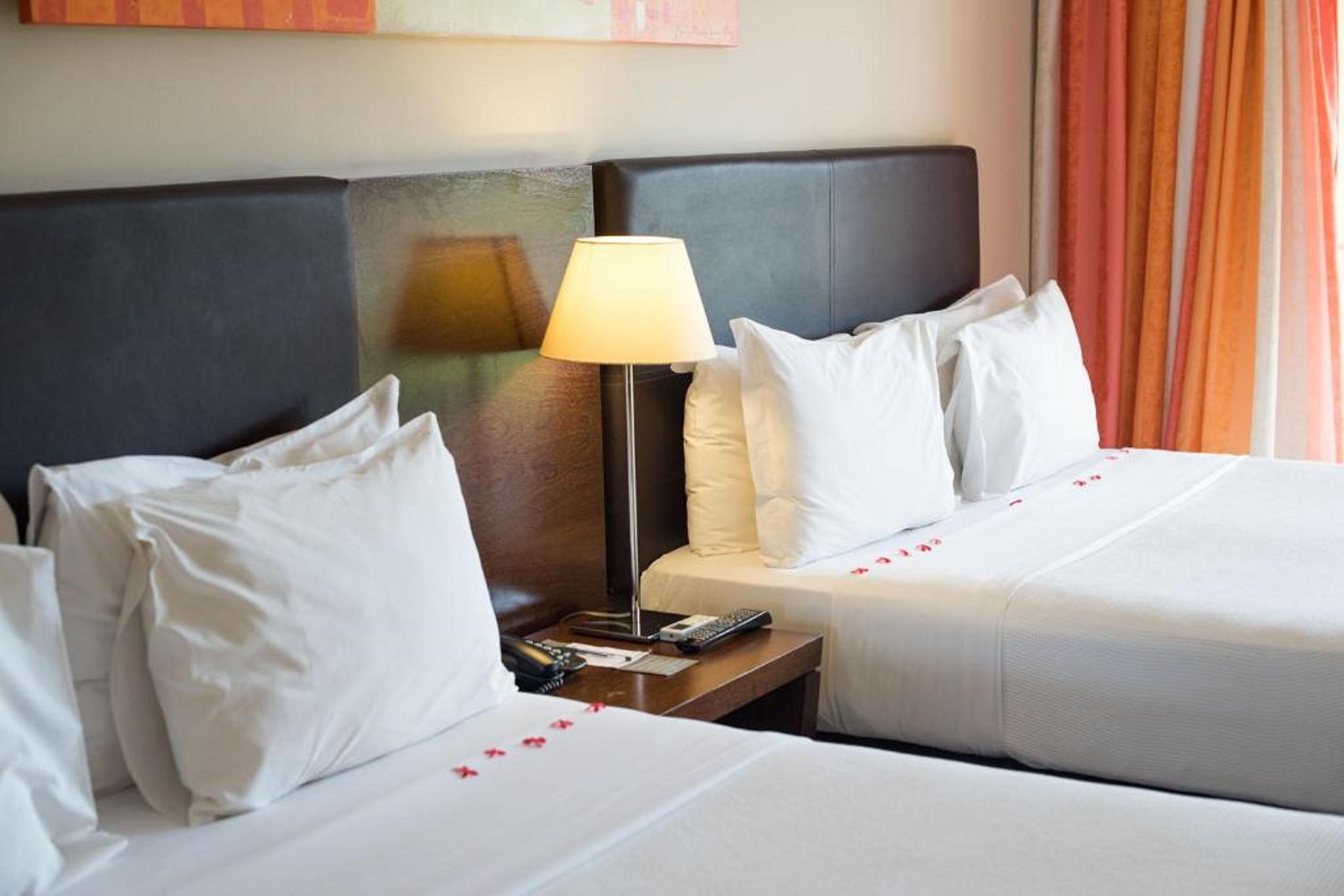 Family Room Capacity 4