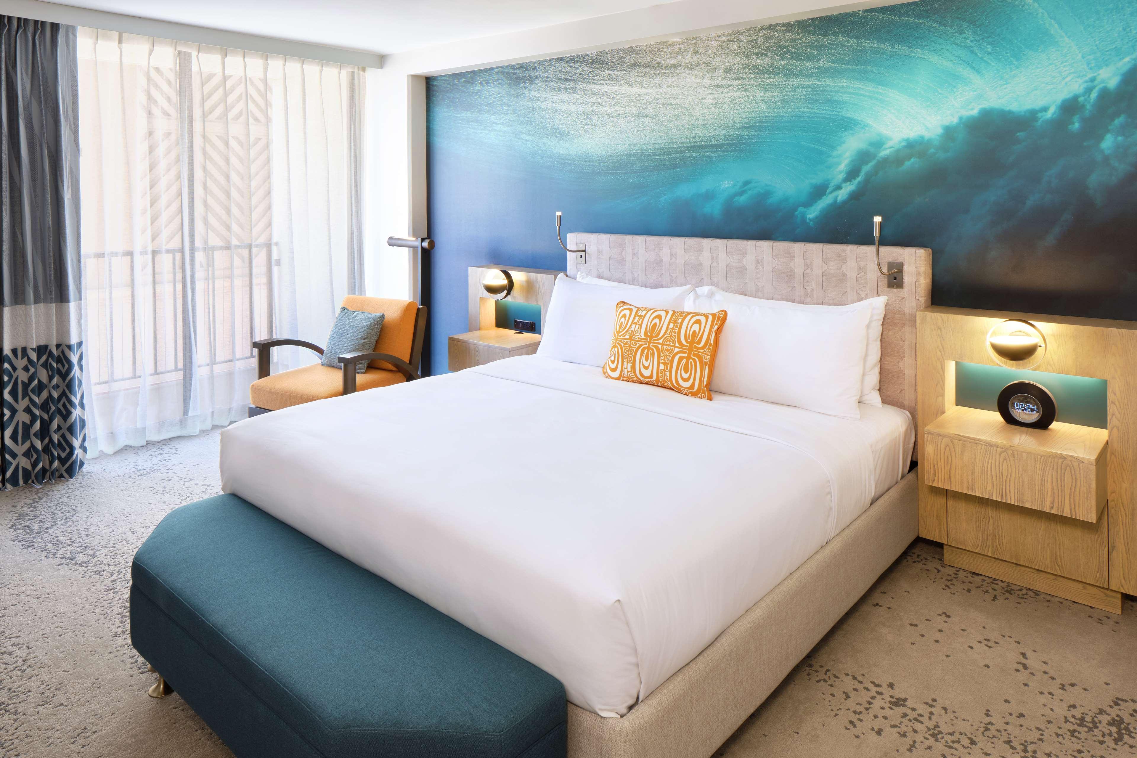 Double City View King Bed