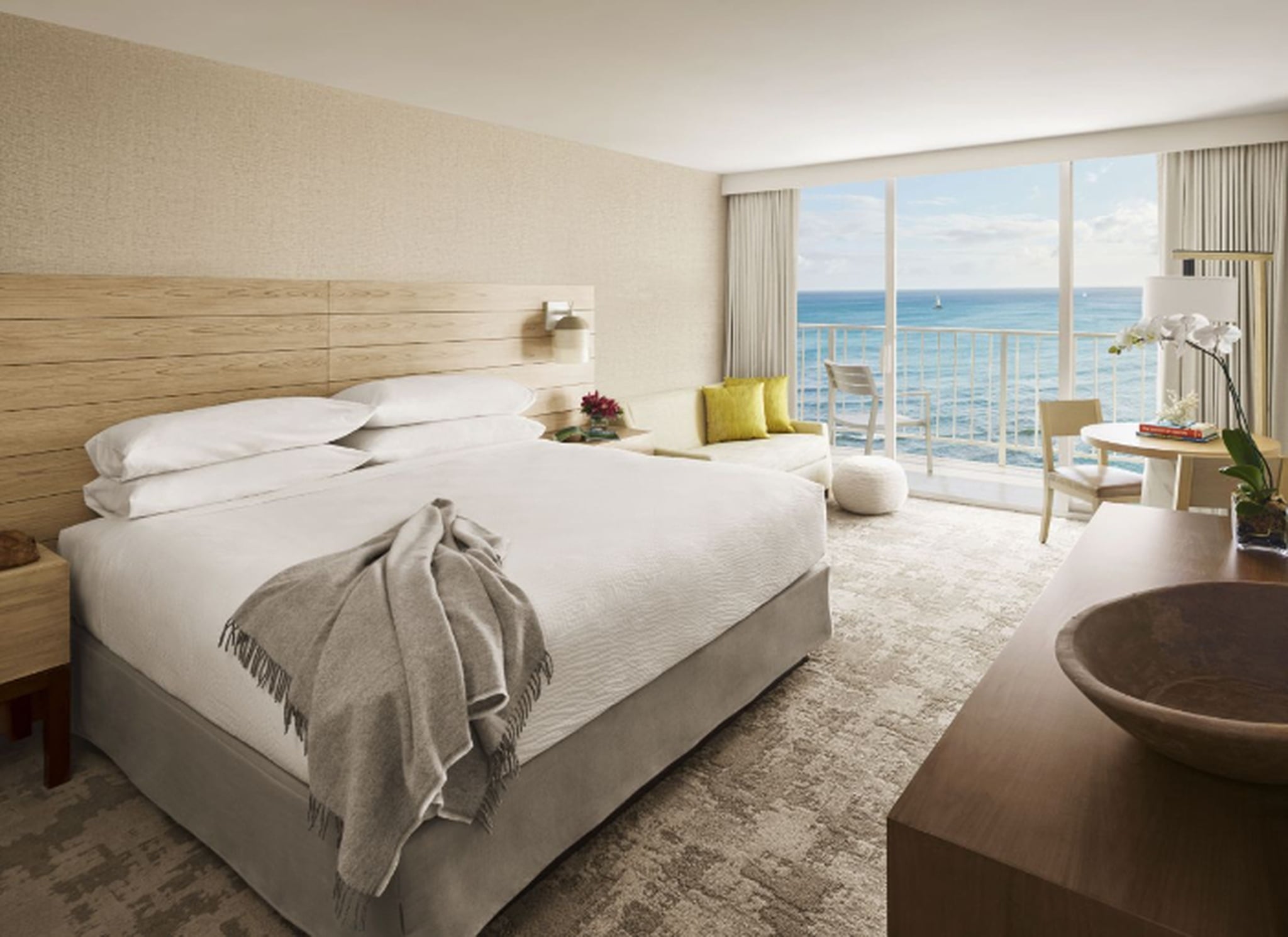Room Ocean Front King Bed
