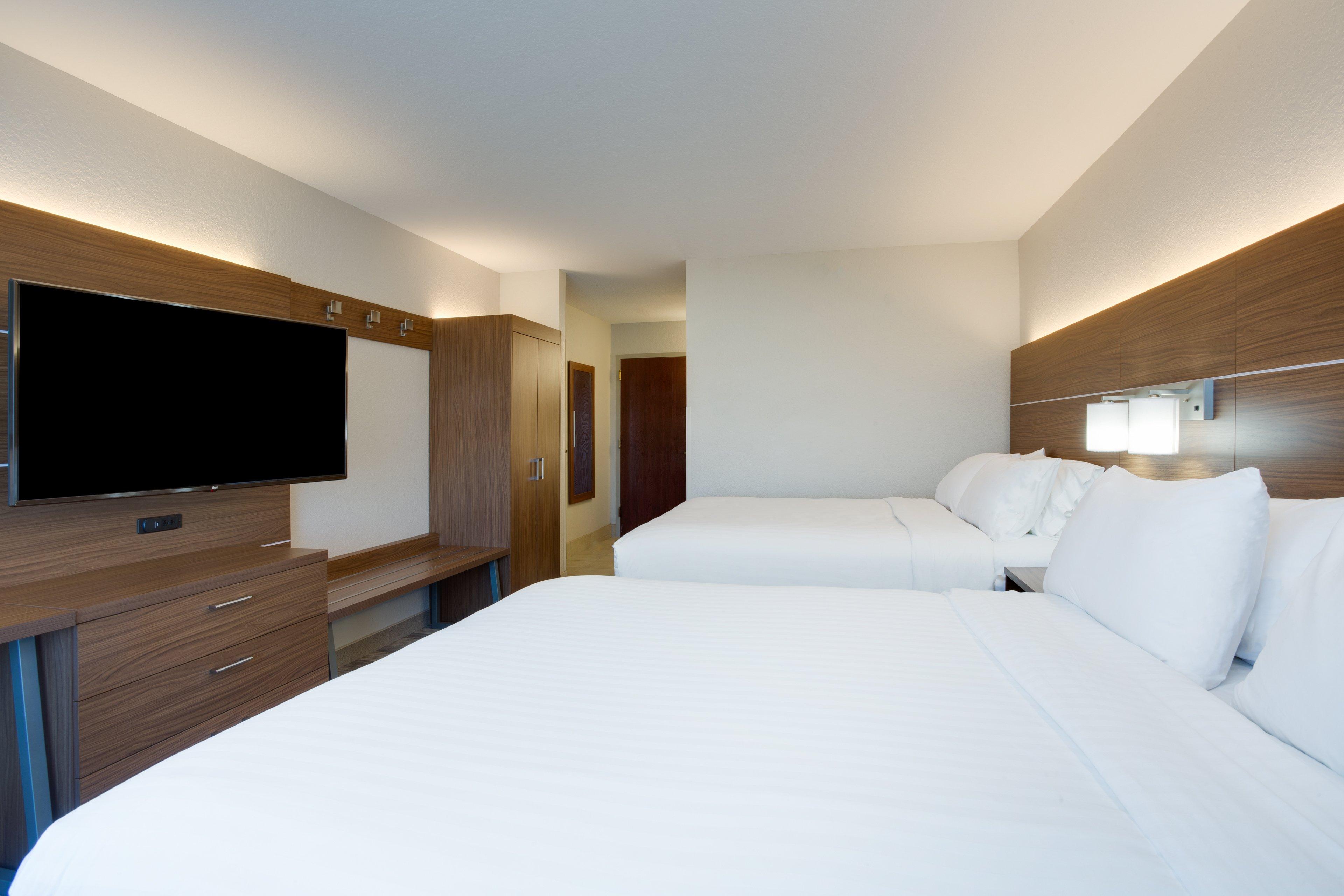 Double Two Queen Beds