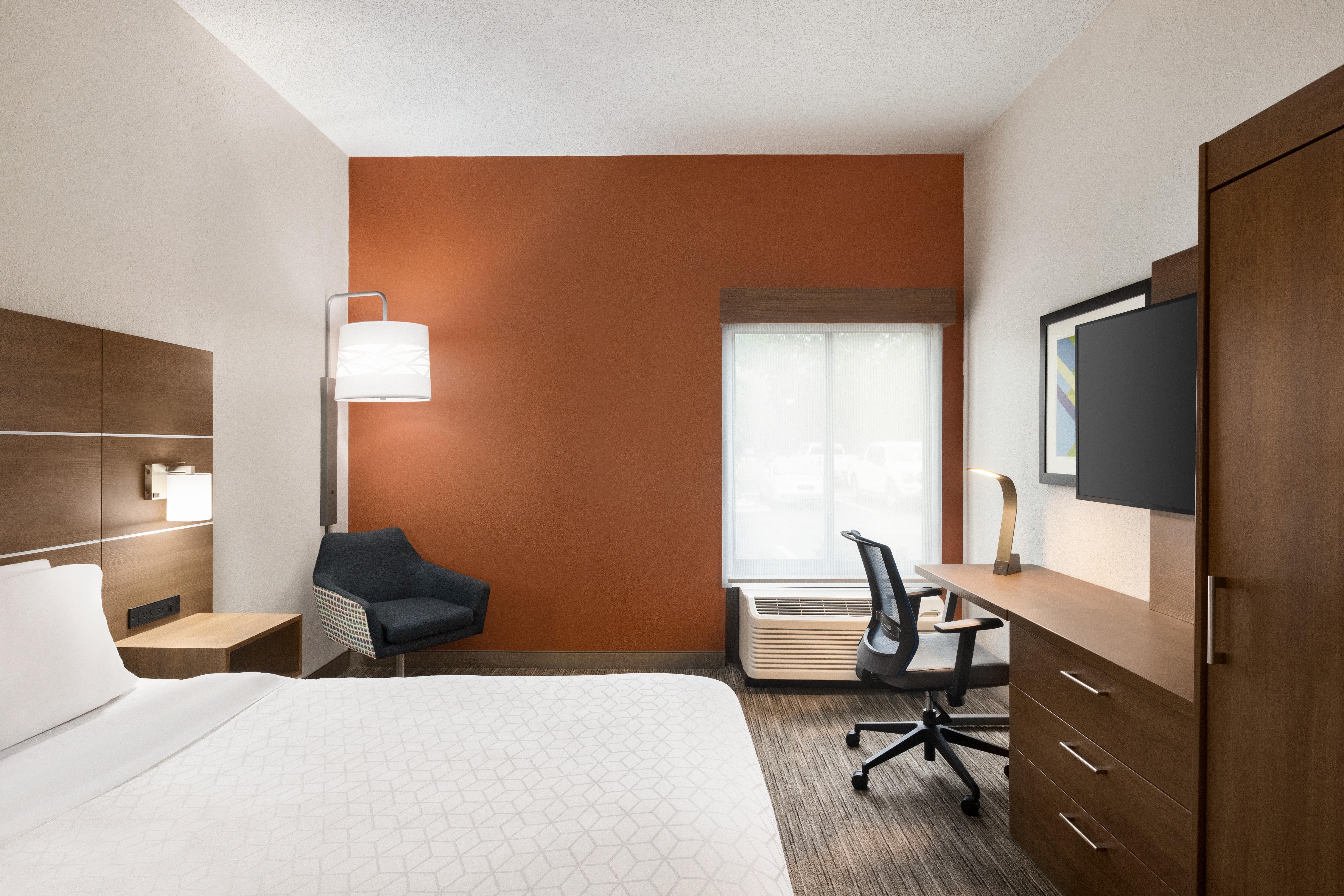 Room Accessible King Size Bed