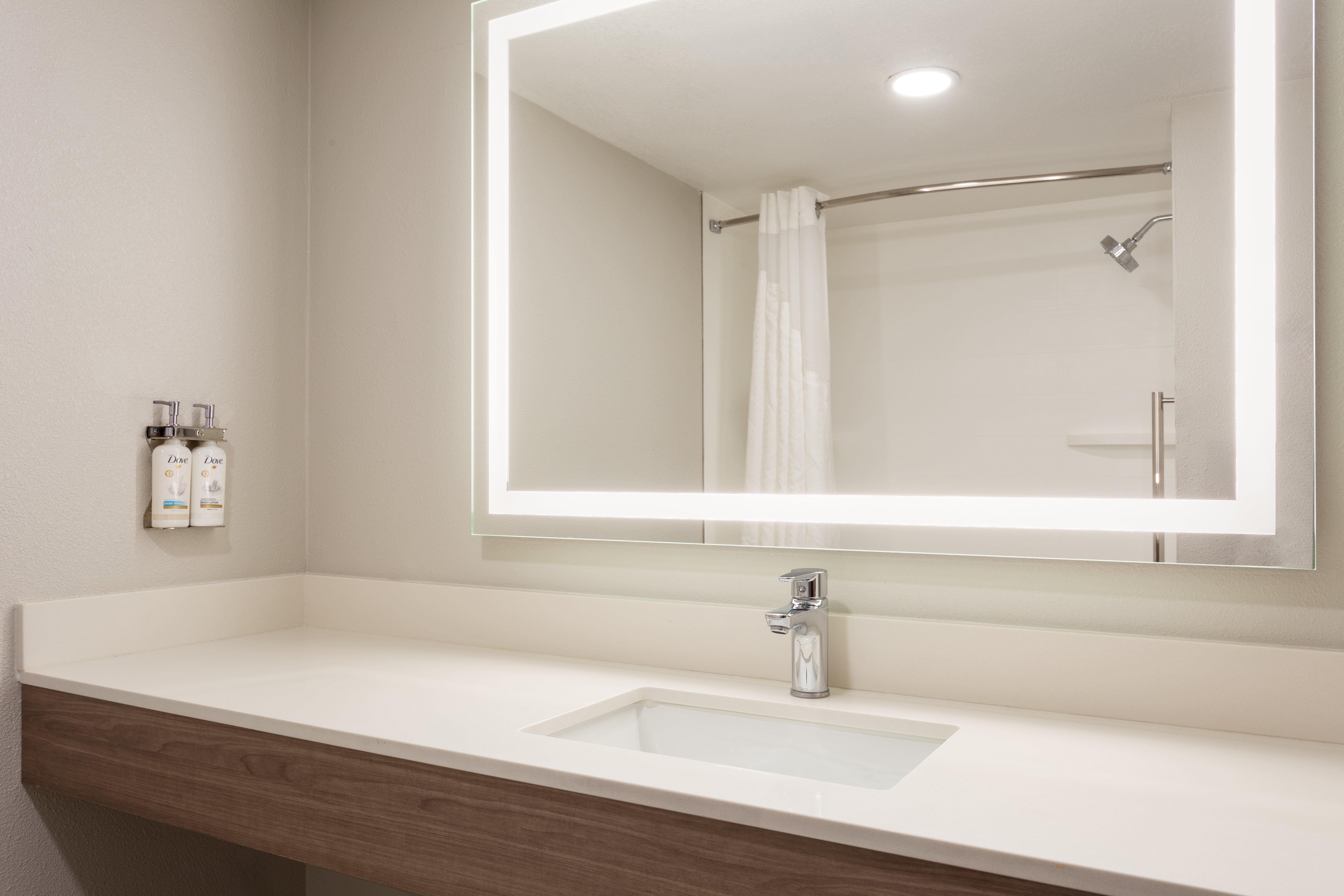 Suite Two Queen Beds