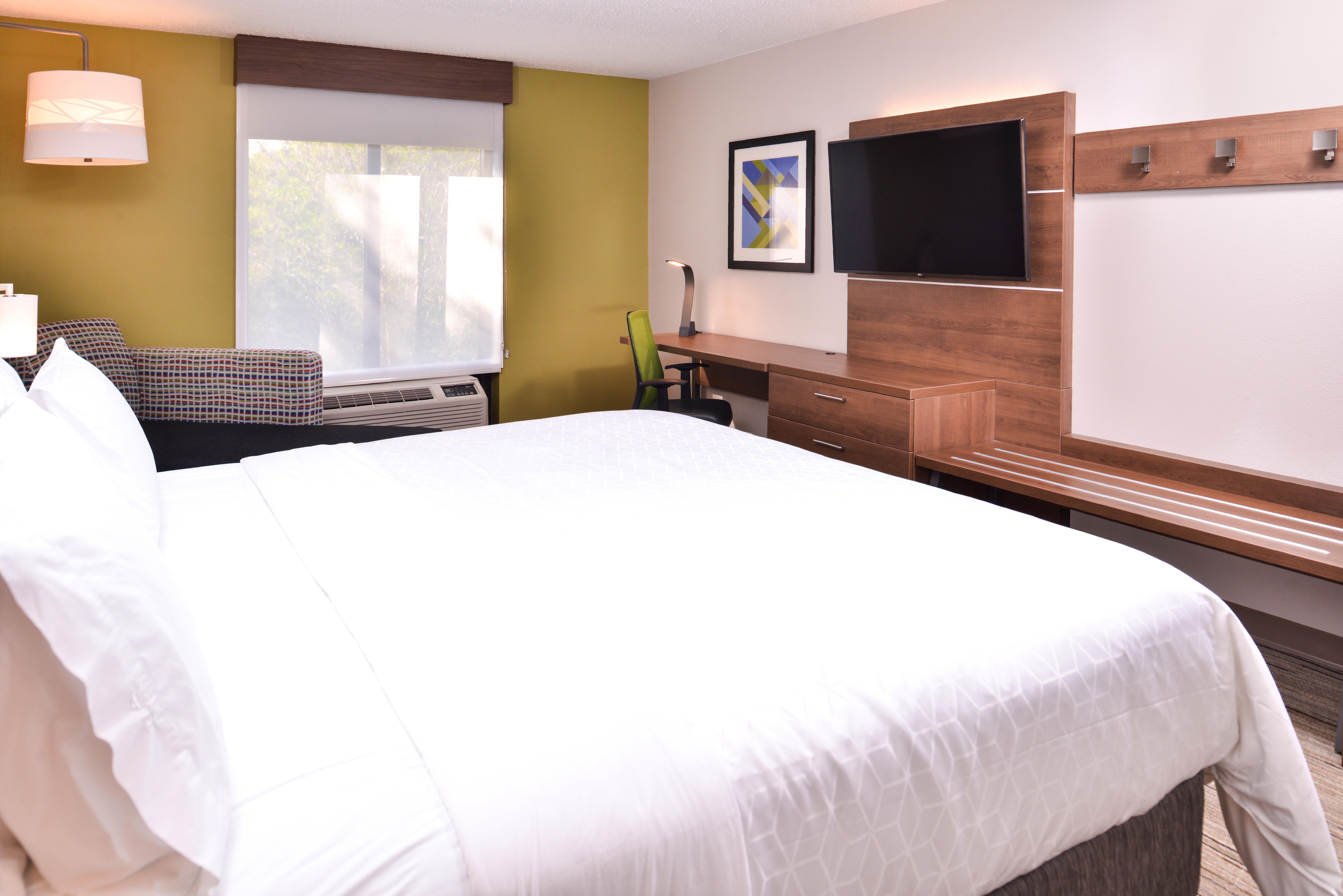 Double King Bed Non Smoking