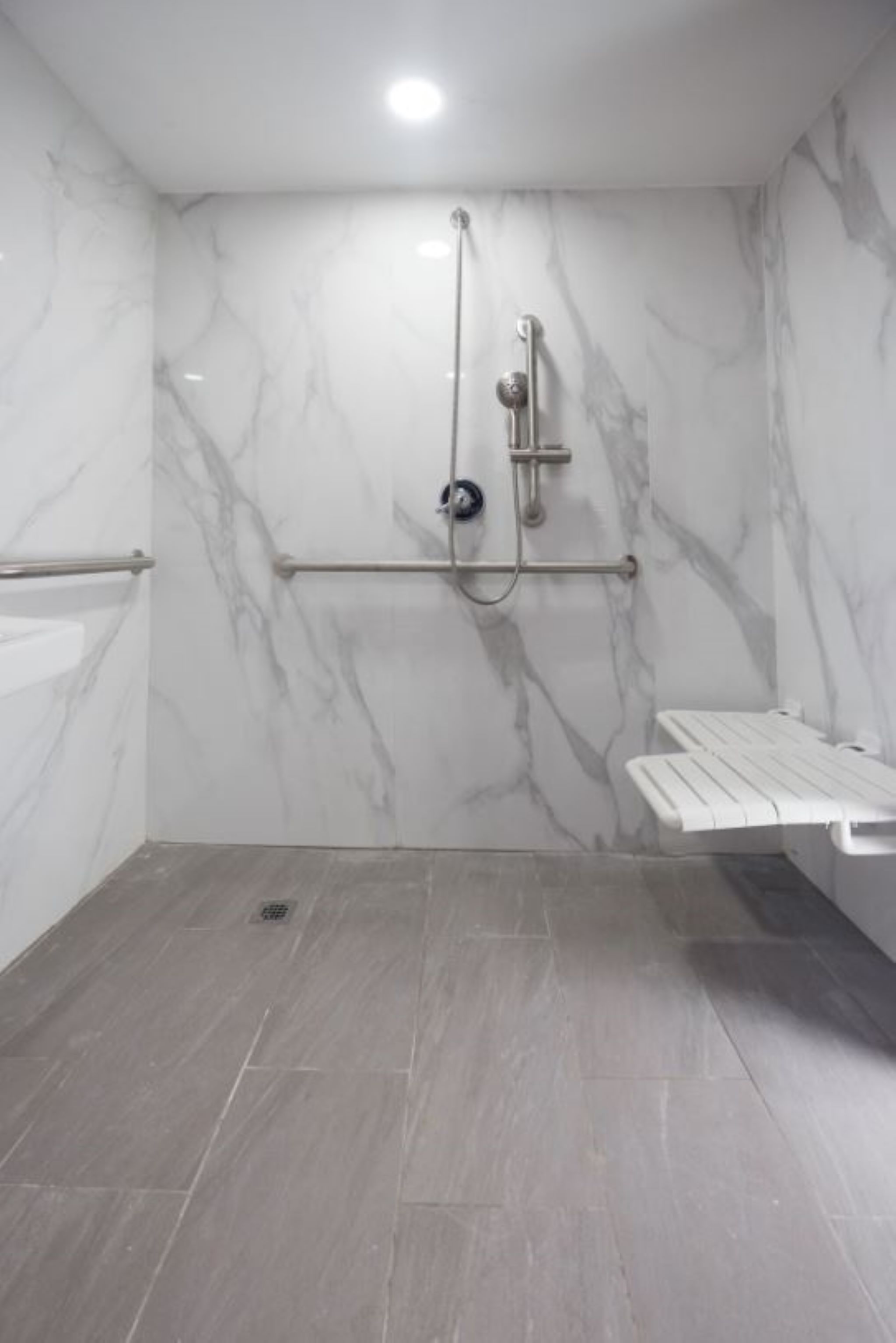 Double Queen Size Bed