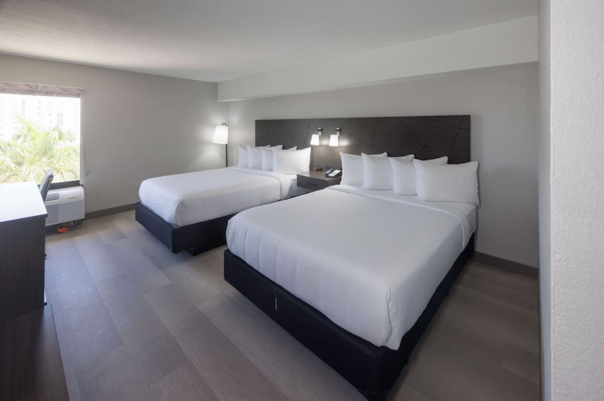 Room Two Double Beds