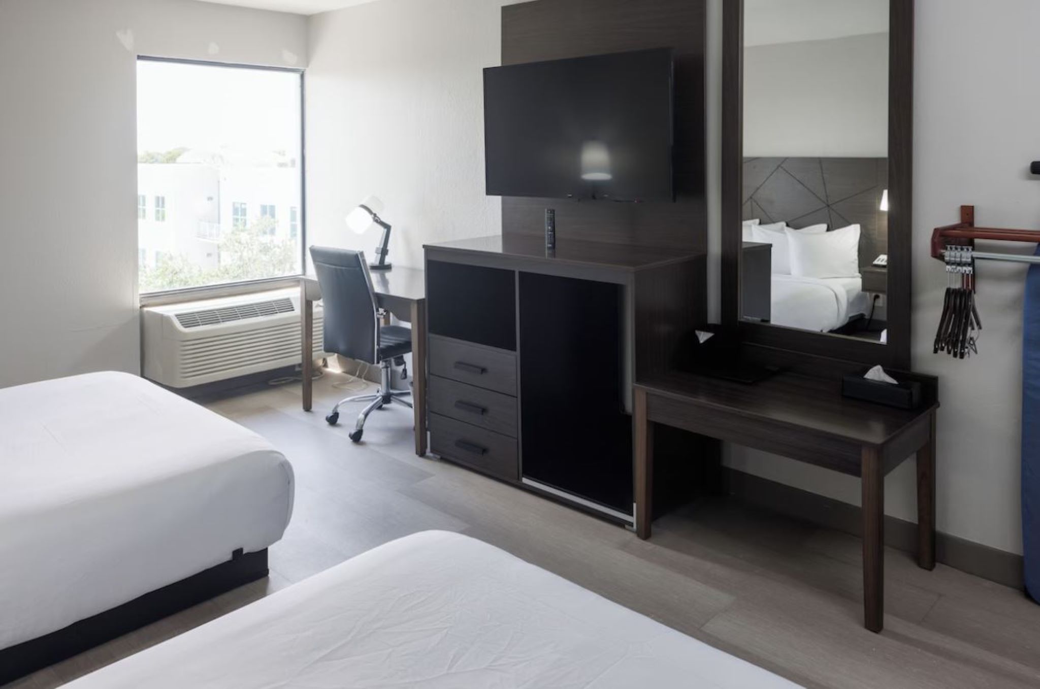 Room Two Double Beds