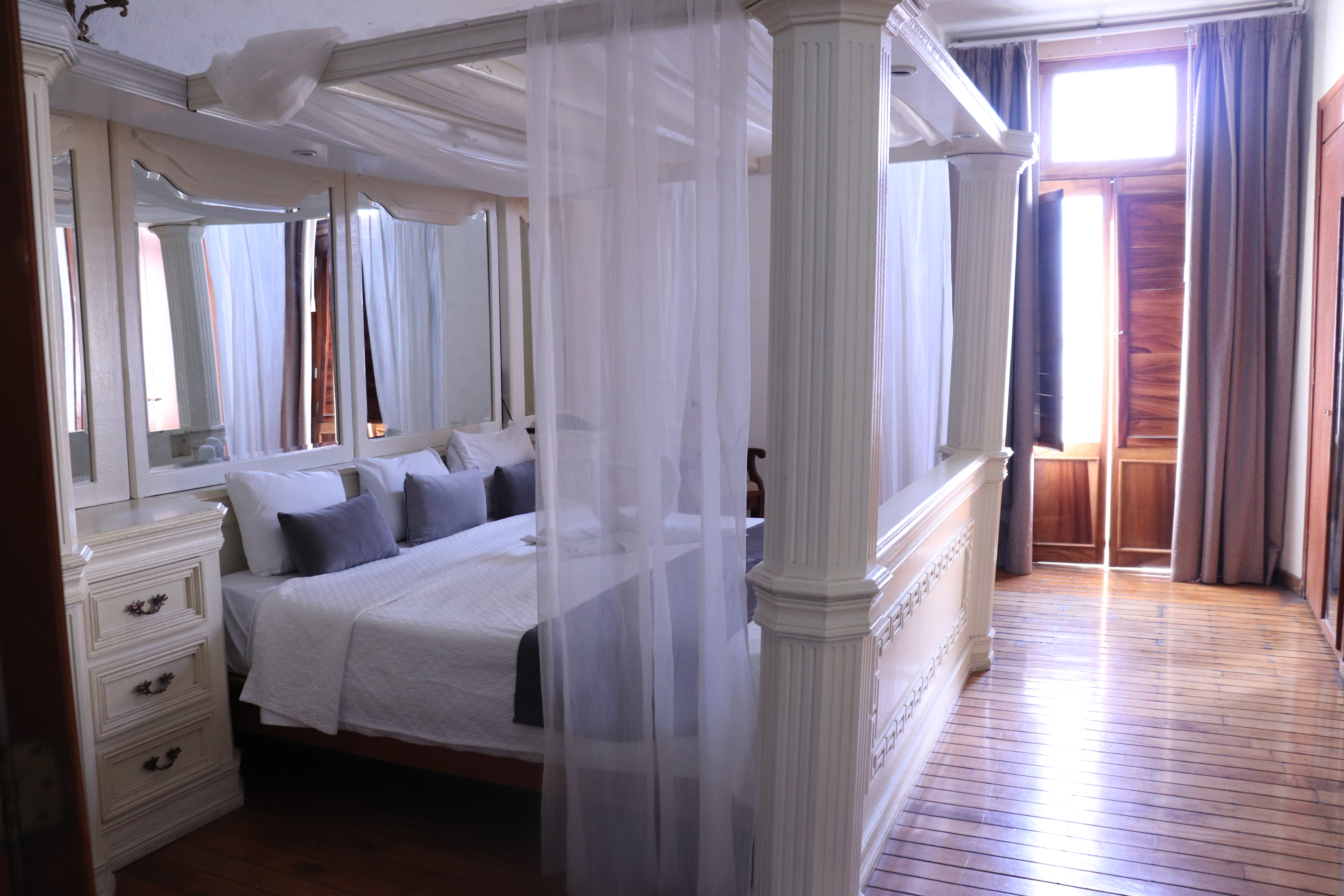 Suite One Bedroom One Bathroom