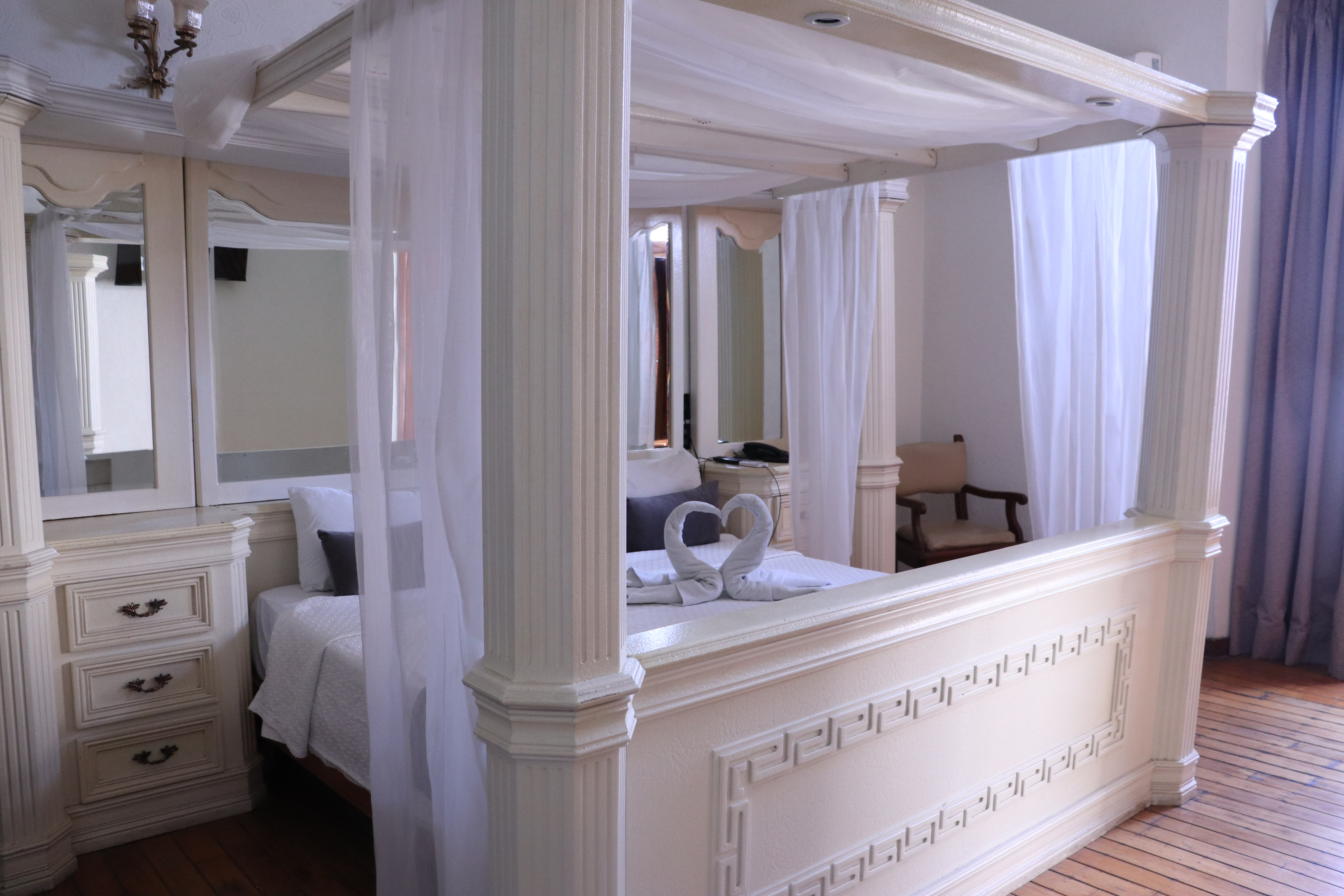 Suite One Bedroom One Bathroom