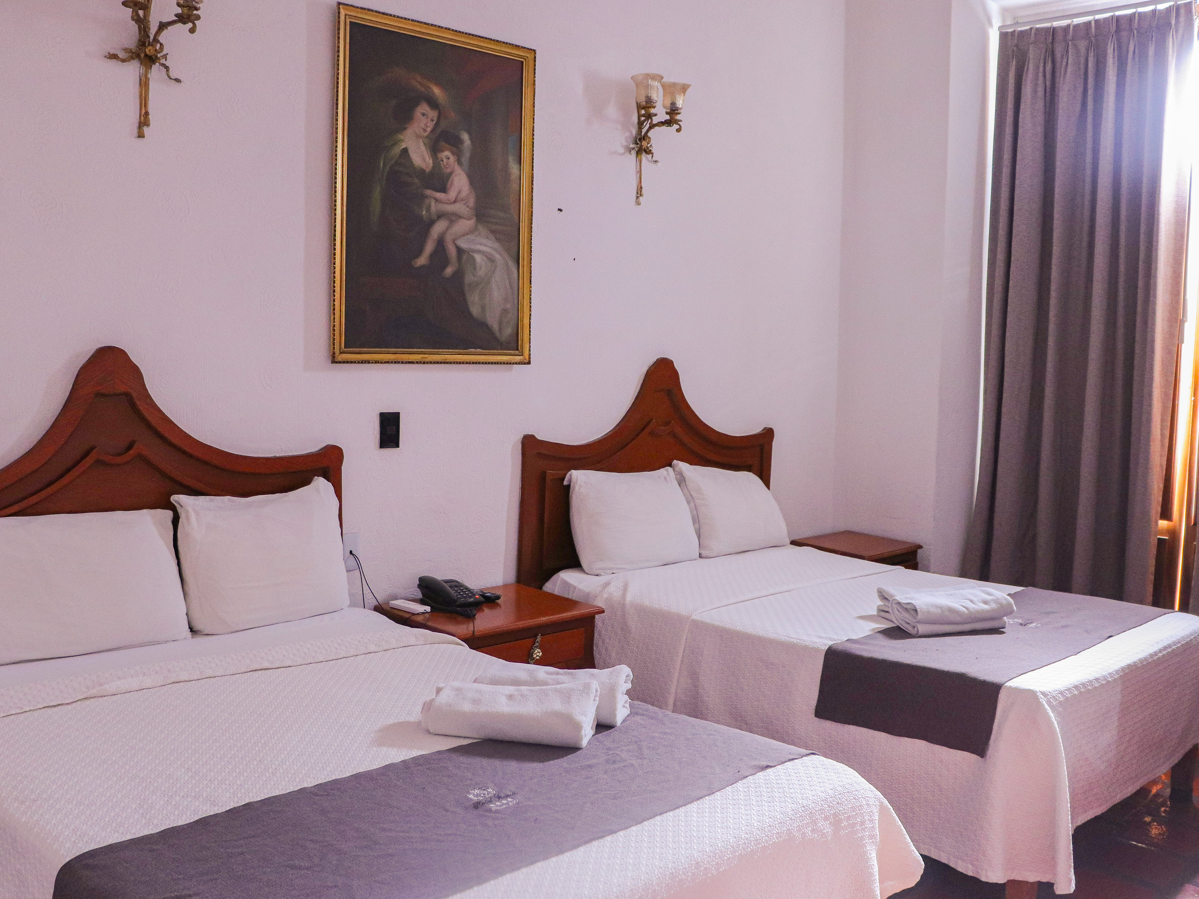 Suite Two Bedrooms with Air Conditioning