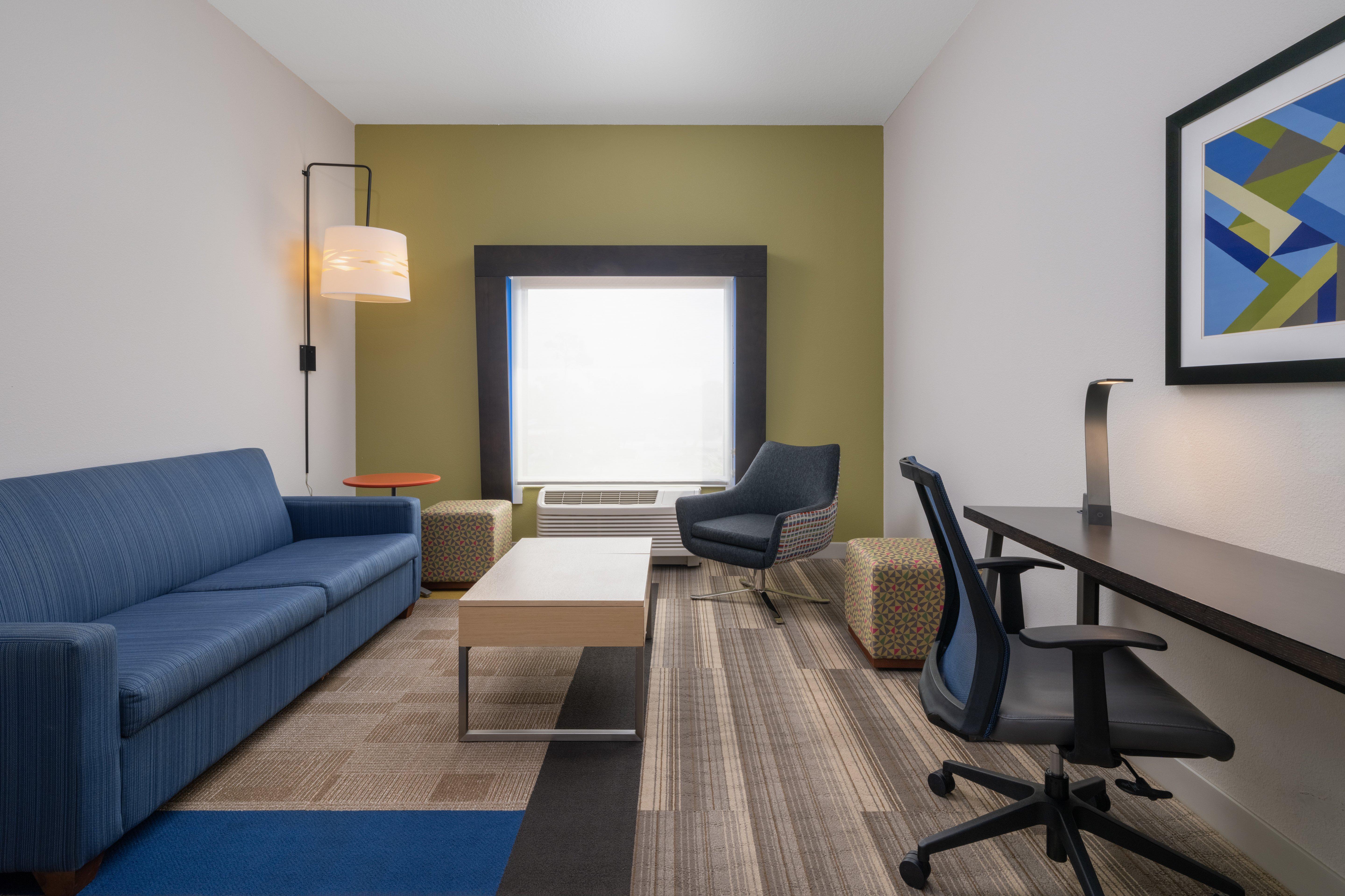 Suite Two Queen Beds