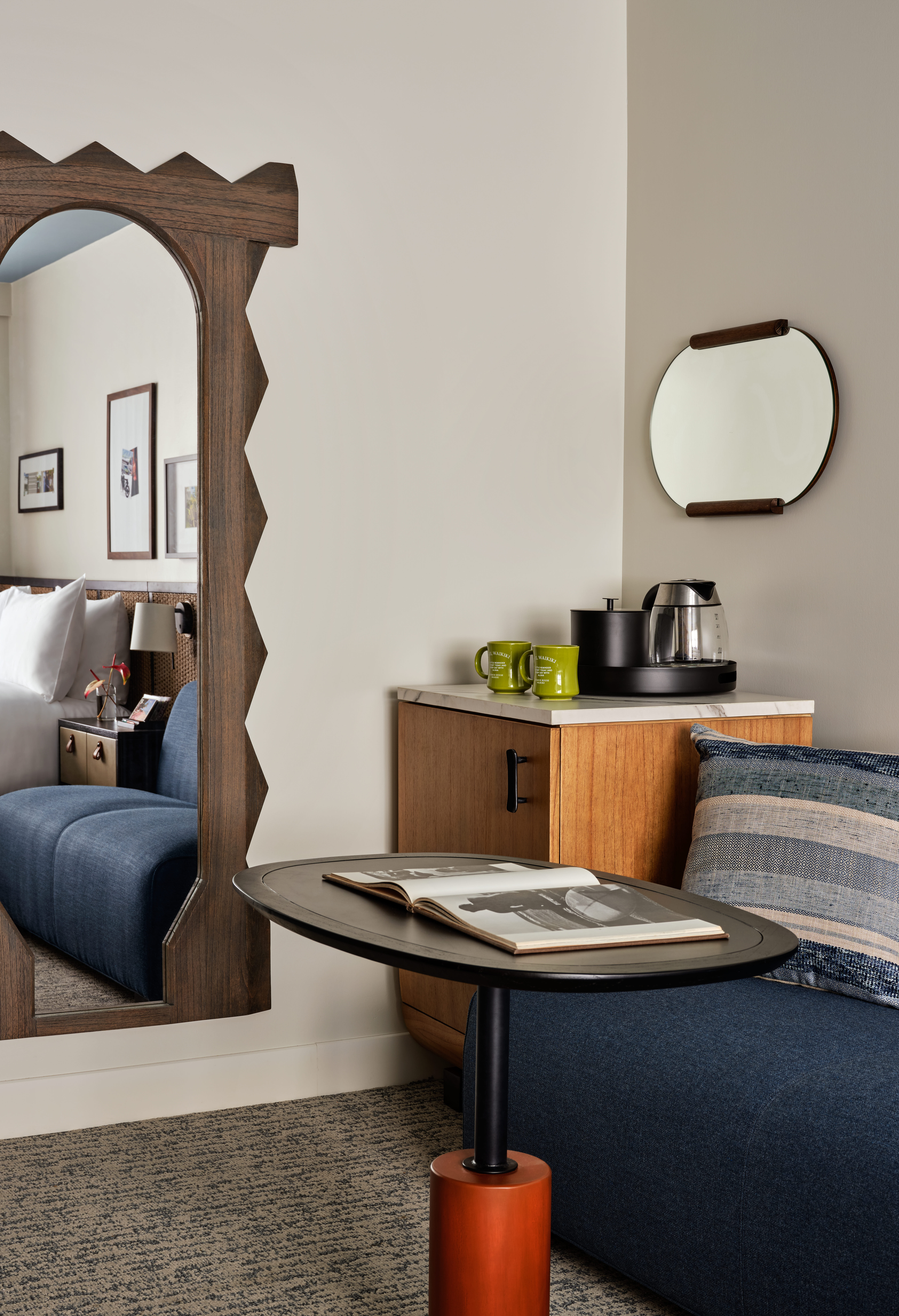 Room King Size Bed
