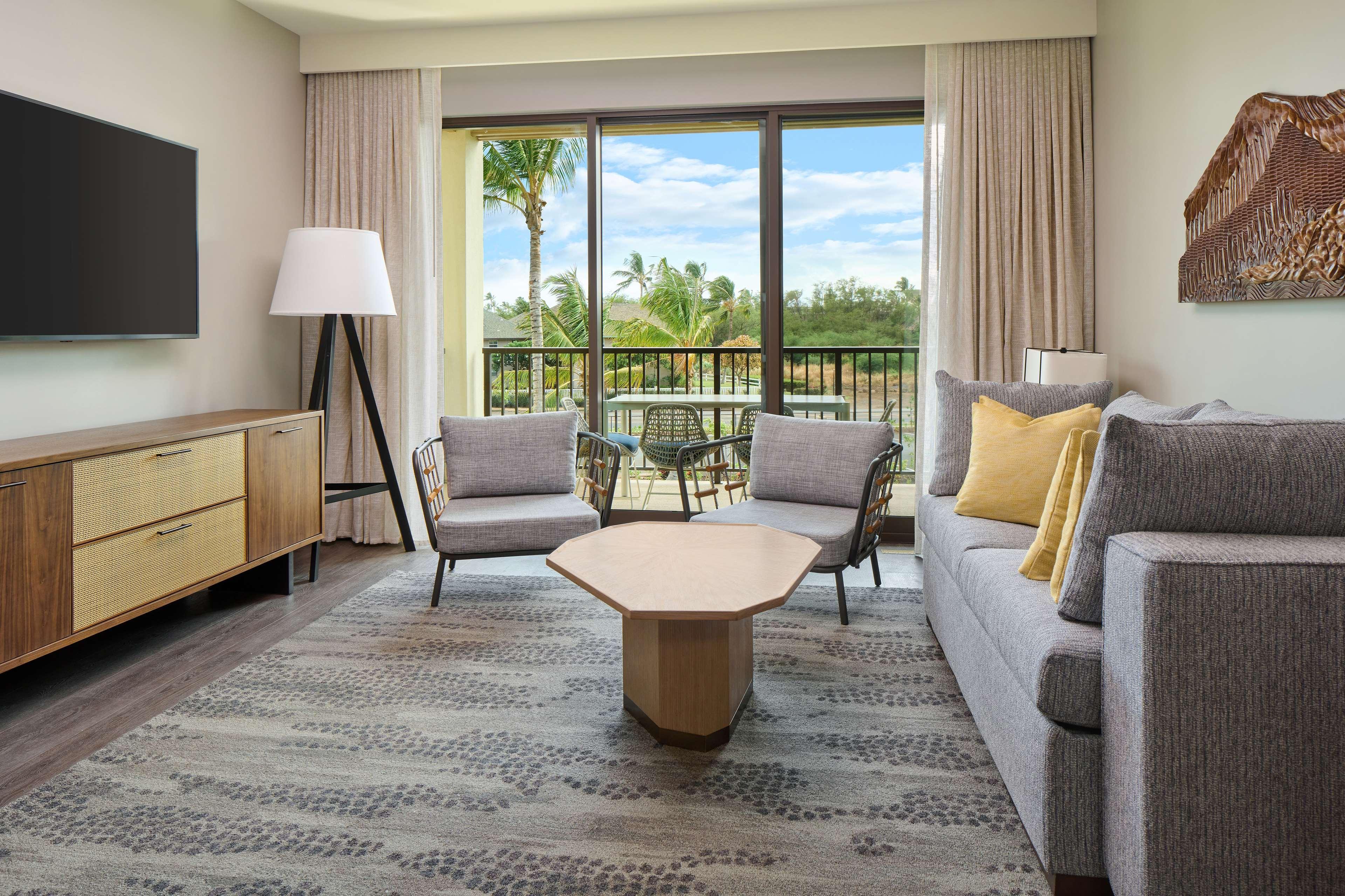 Suite Resort View