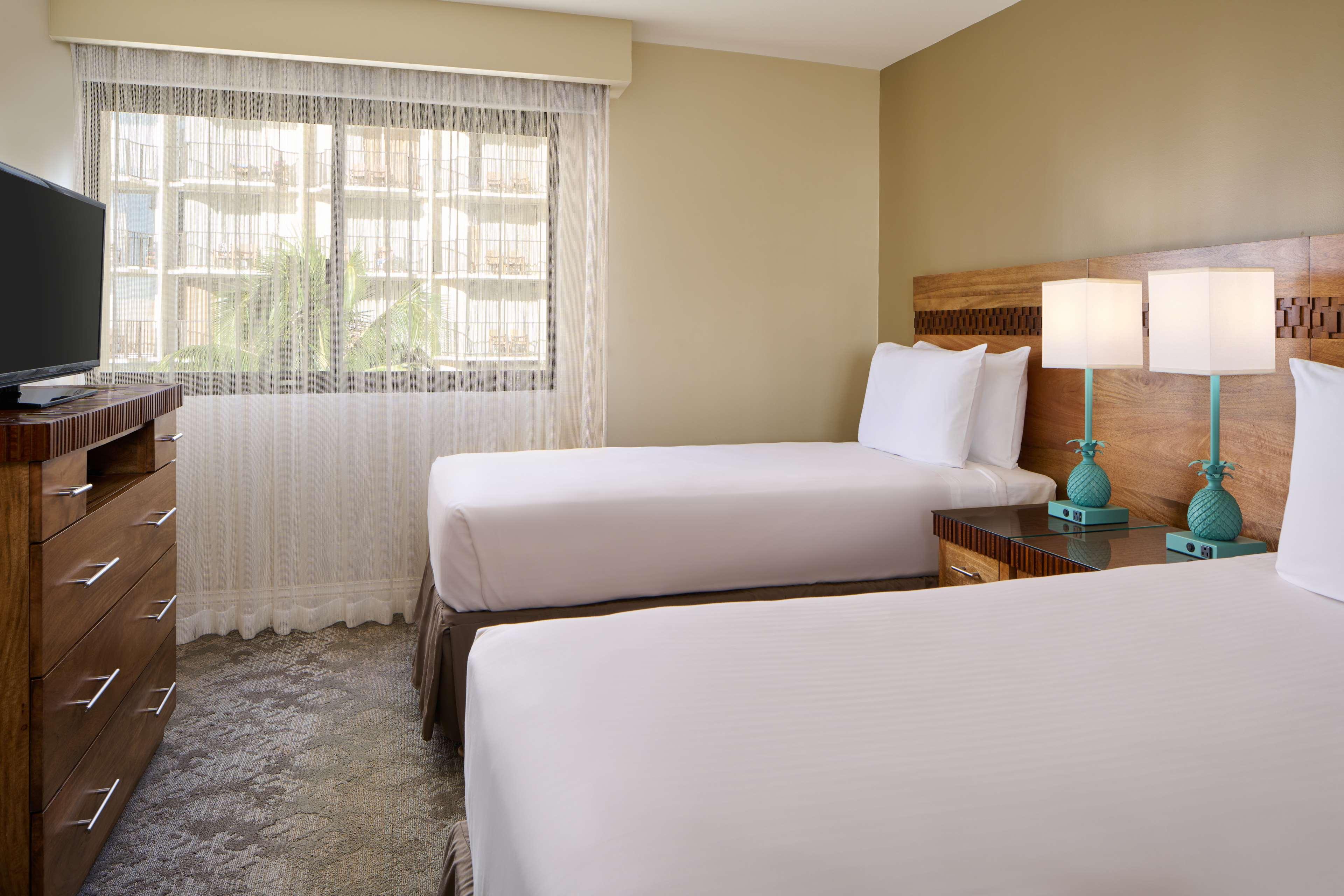 Suite Partial Ocean View Two Bedrooms