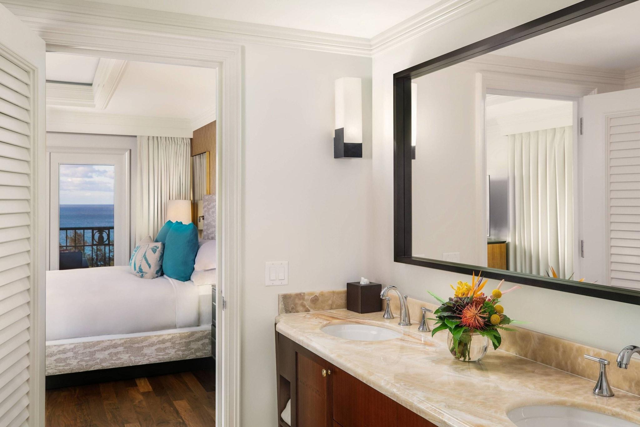 Quadruple Club Ocean Front