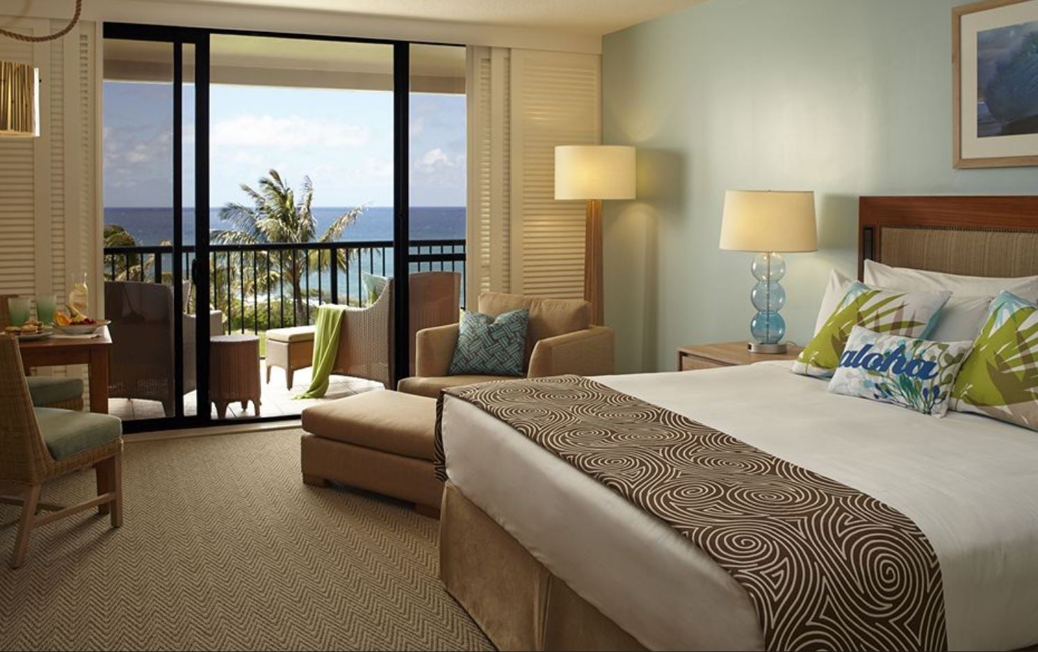 Double Partial Ocean View King Bed