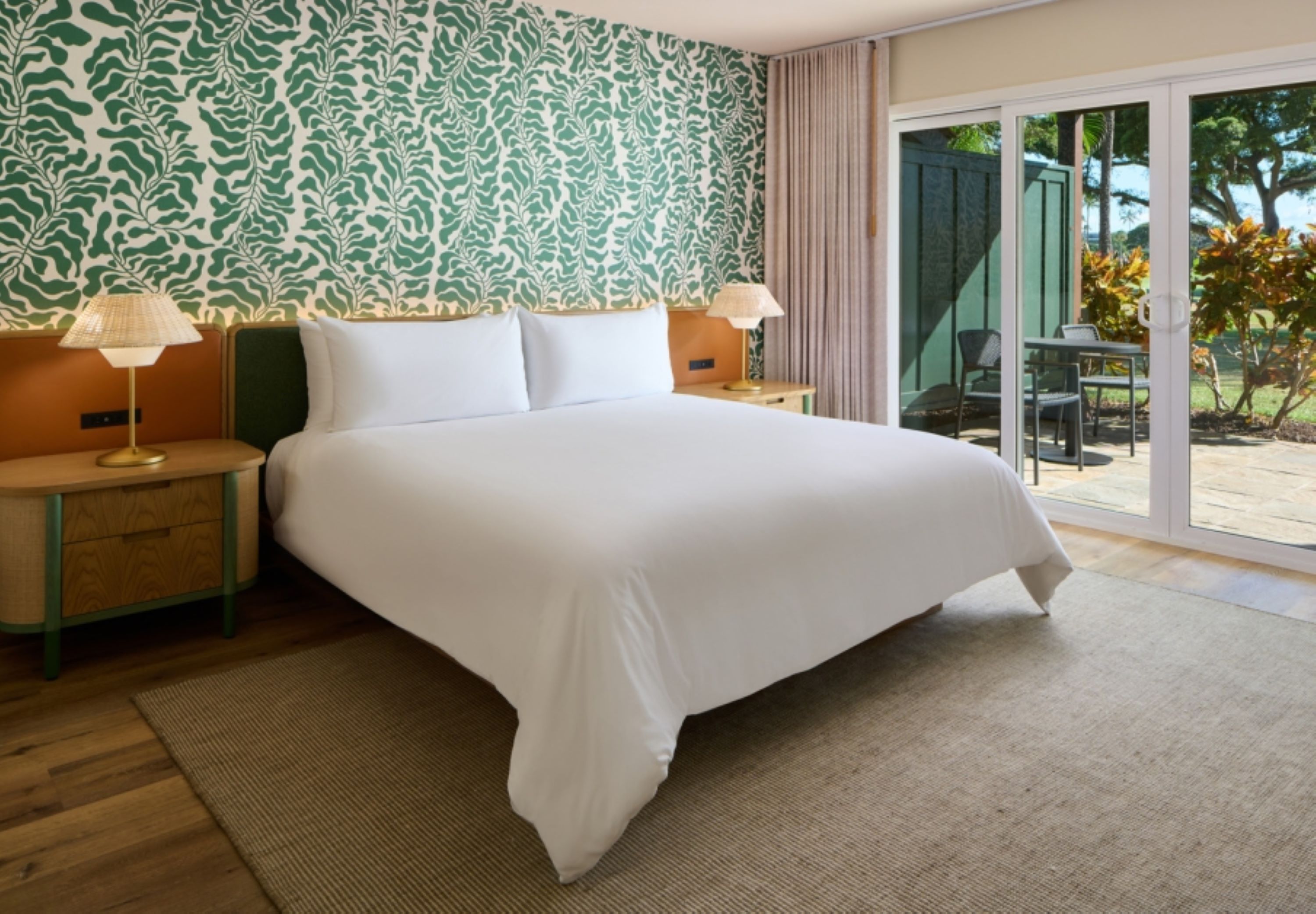 Bungalow King Size Bed