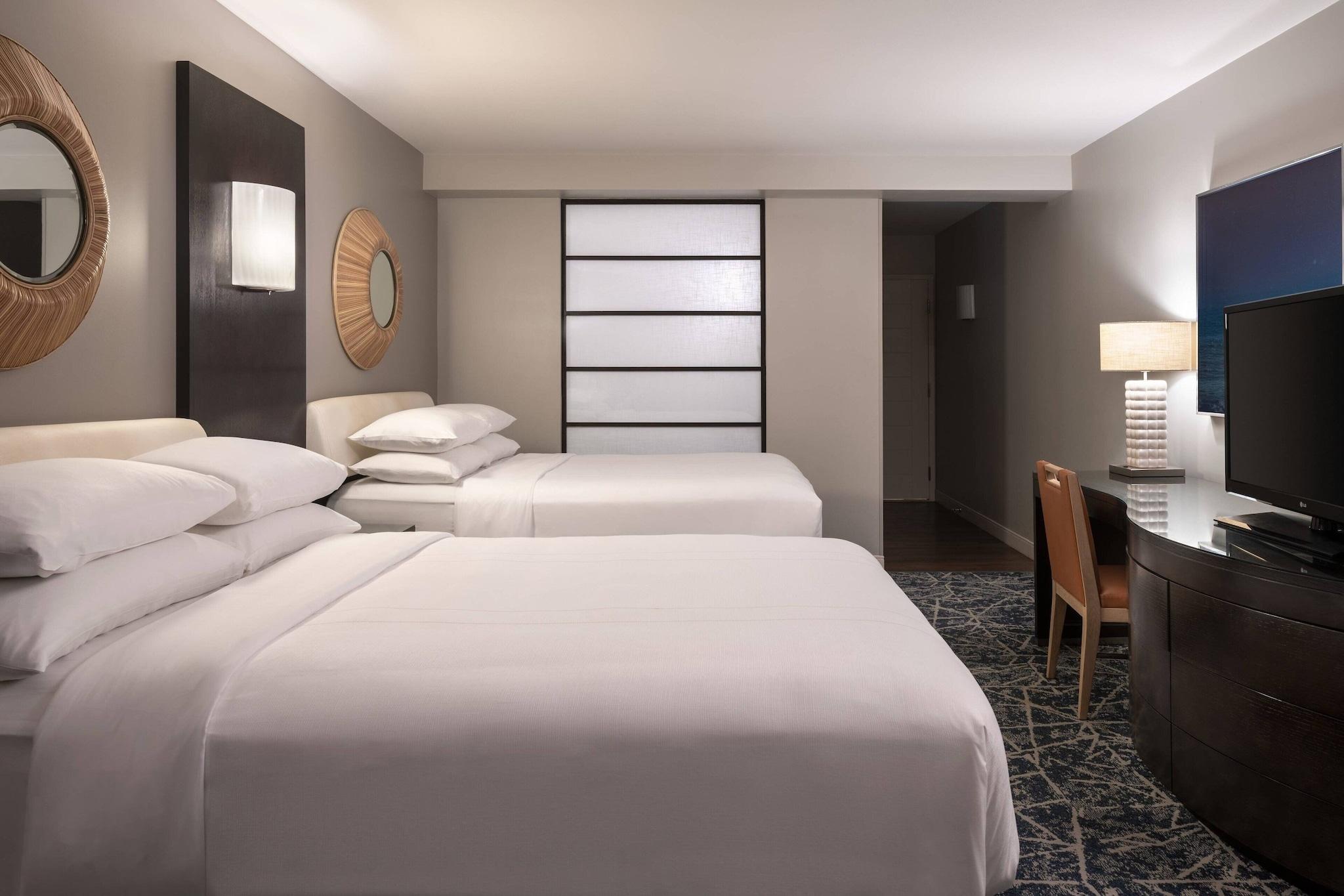 Quadruple Ocean View Two Queen Beds