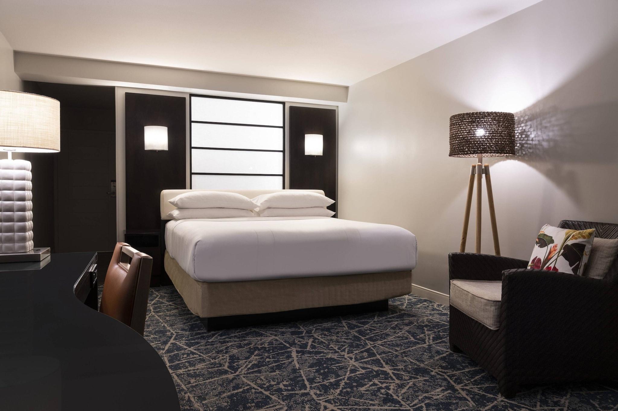 Double Ocean View King Bed