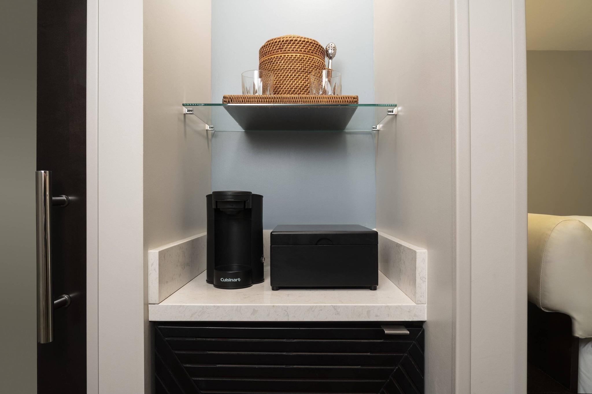 Double Ocean Front King Bed