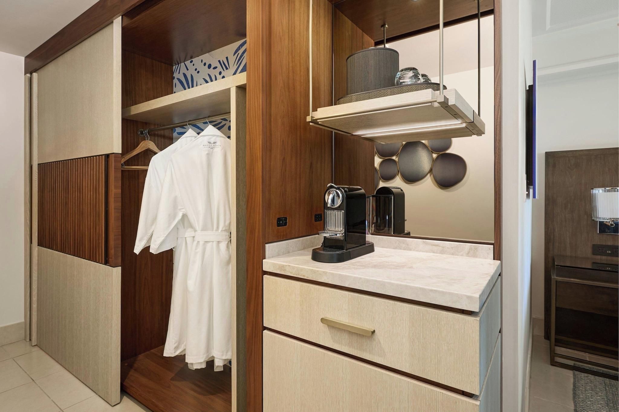 Double Ocean Front King Bed