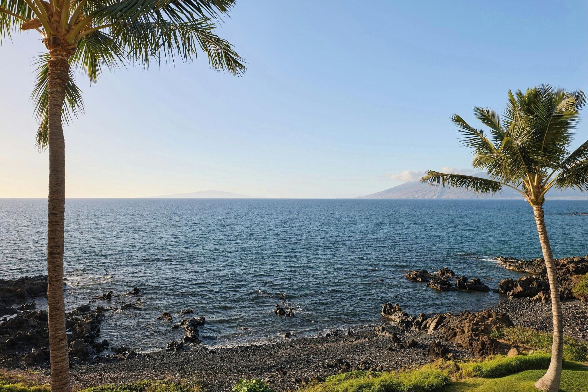 Double Ocean Front with Balcony