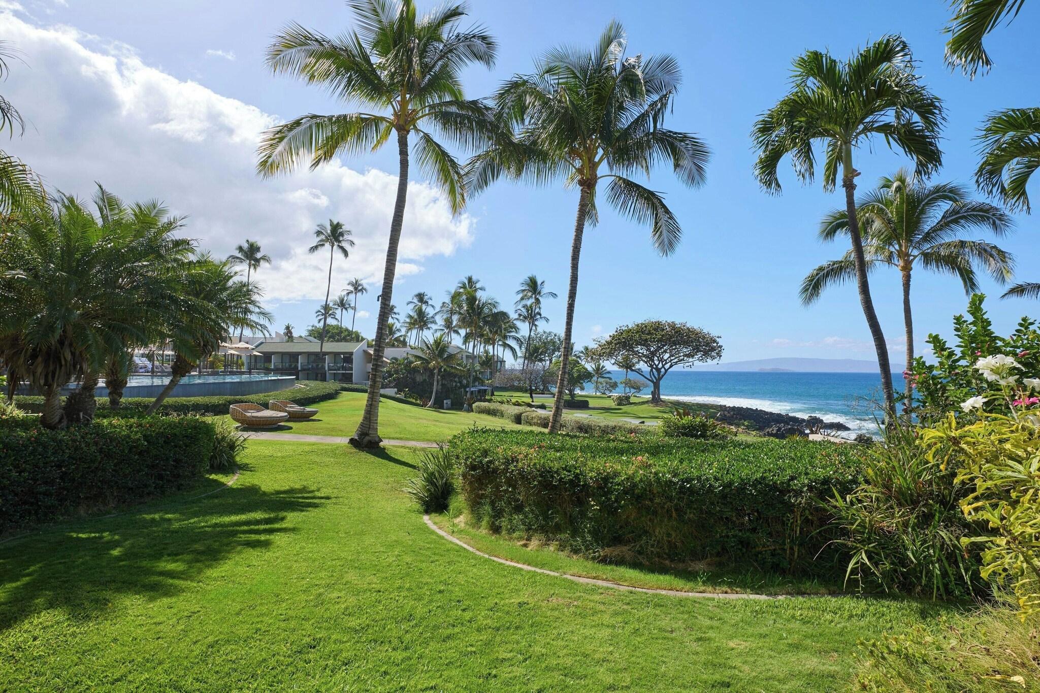 Double Partial Ocean View King Bed