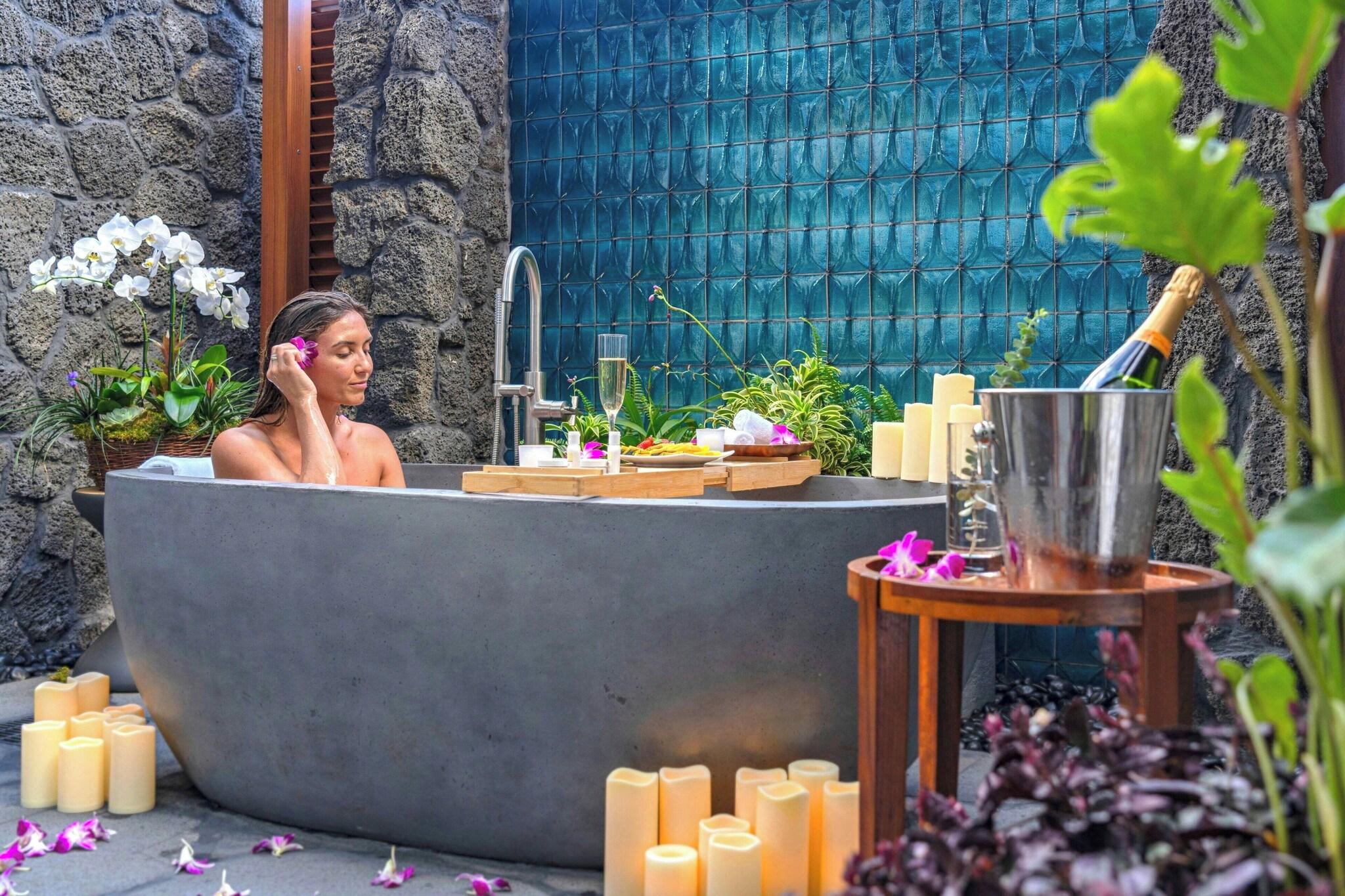 Double Queen Size Bed