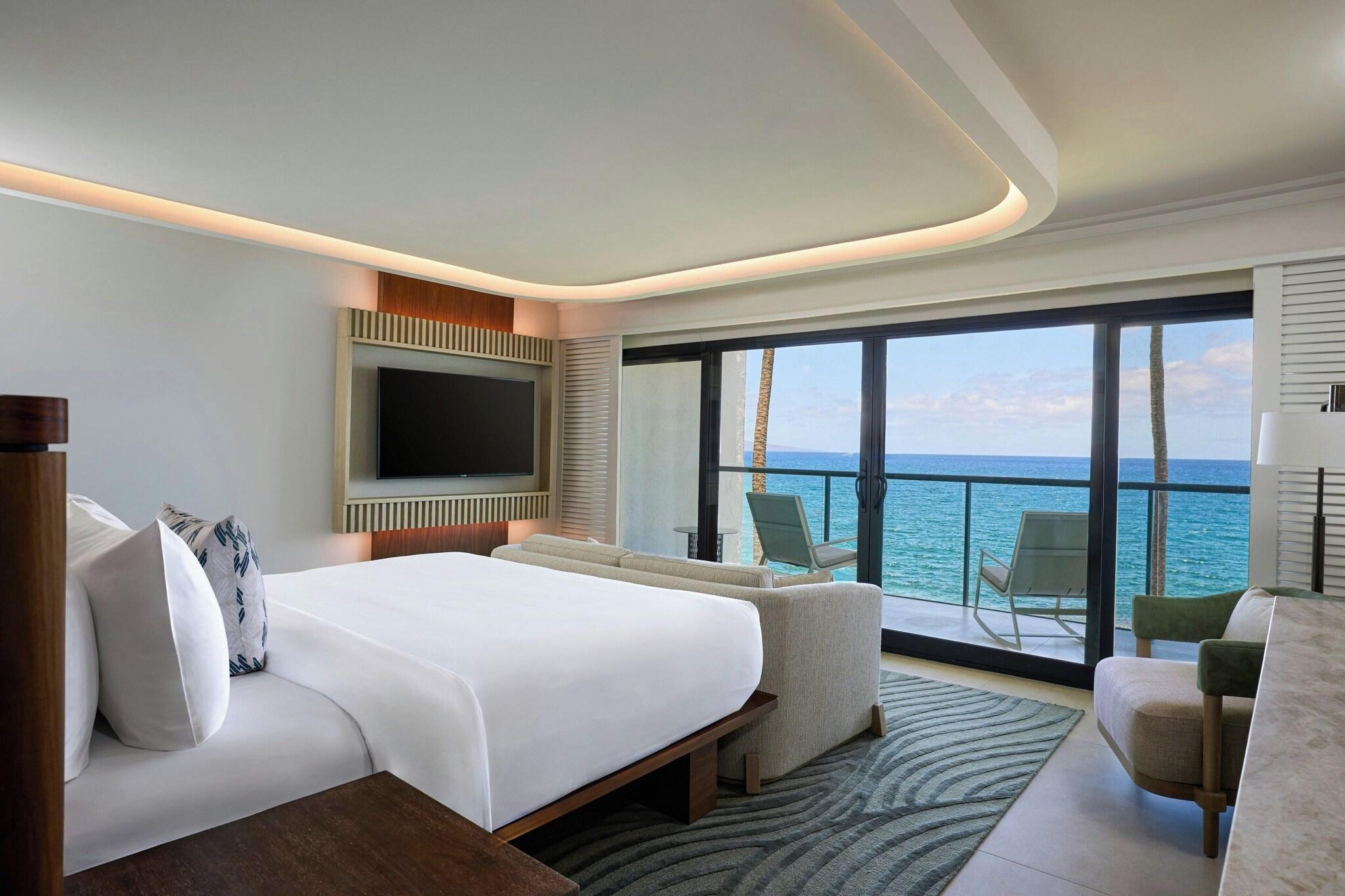 Villa Ocean Front King Bed