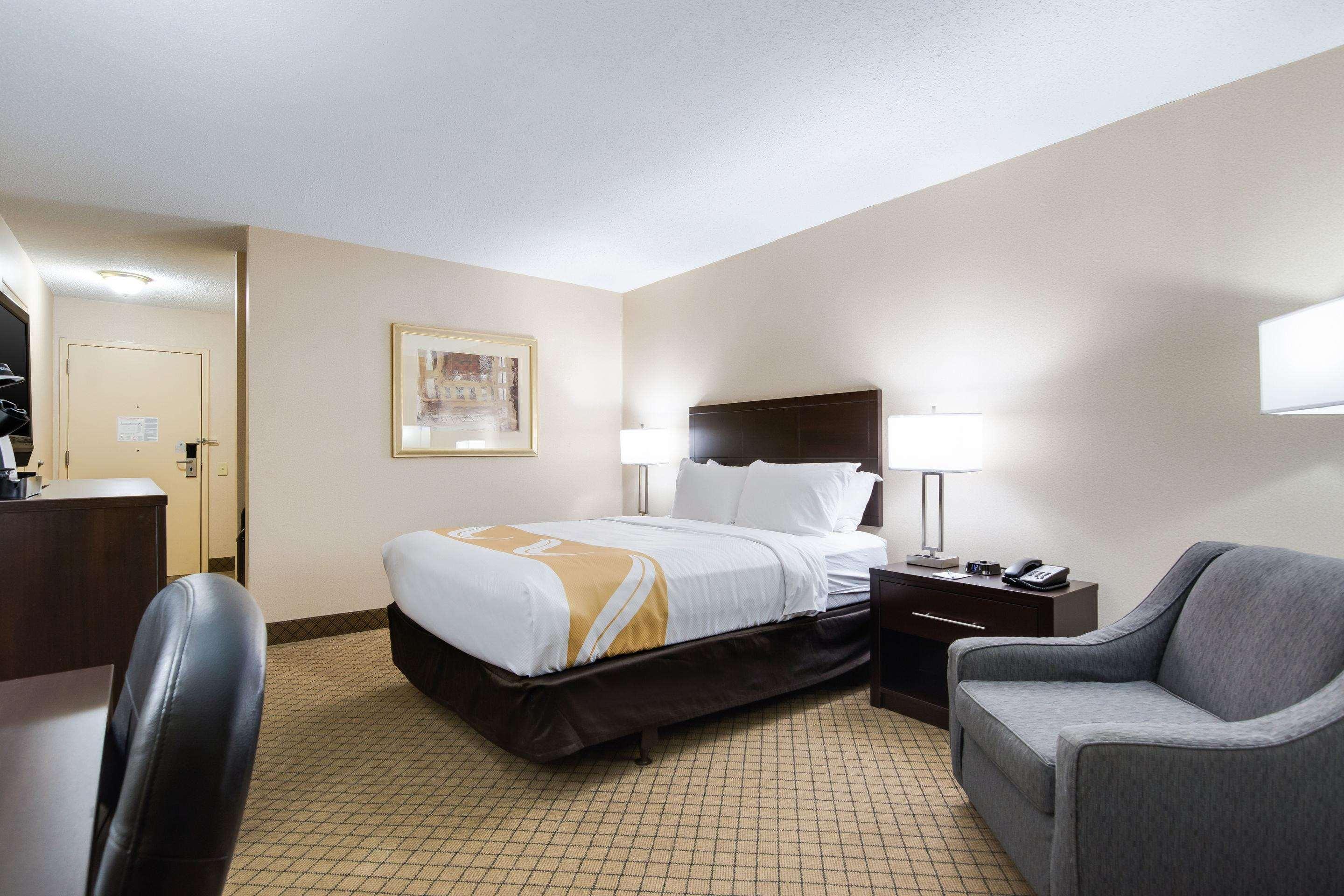 Double Queen Bed Non Smoking