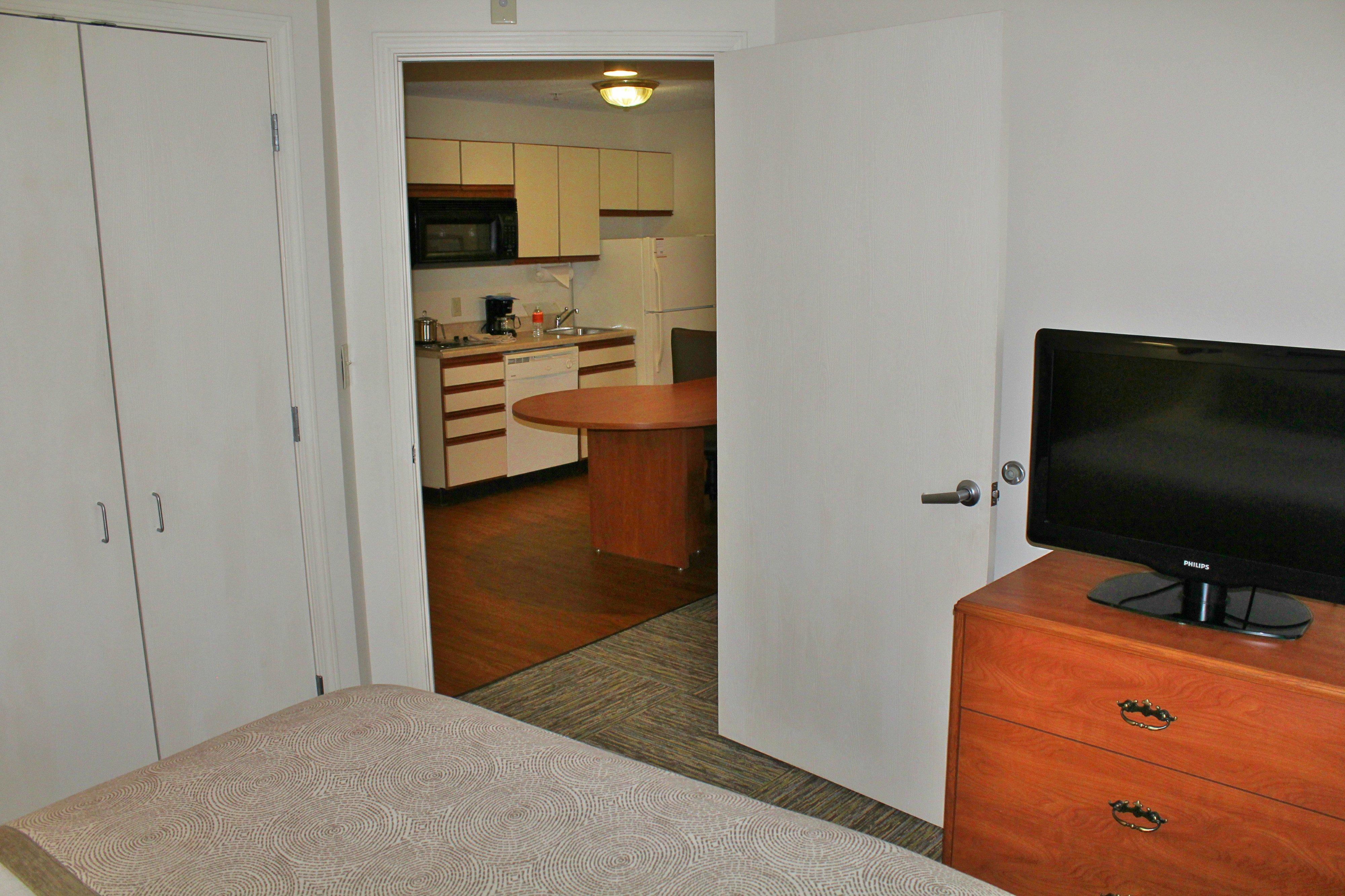 Suite Queen Size Bed