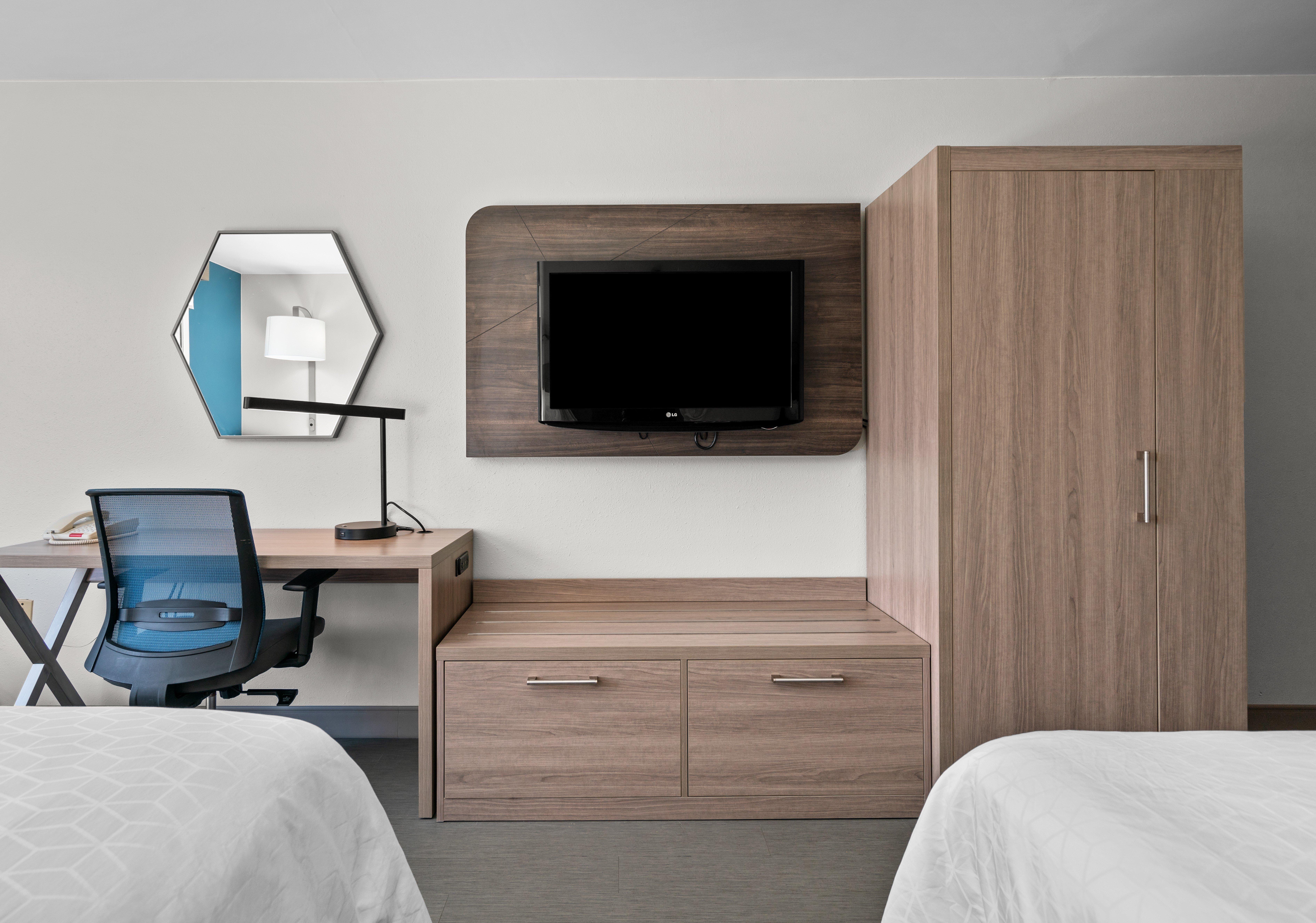 Double Two Queen Beds