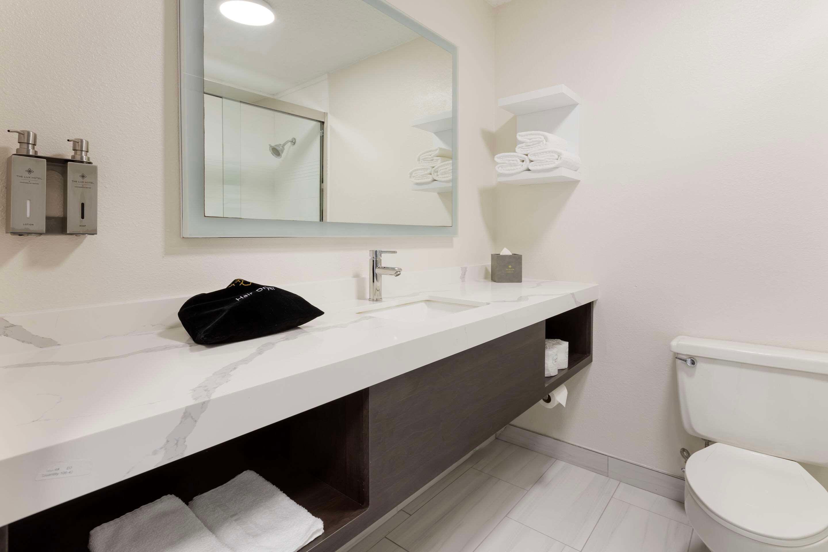 Double King Bed Non Smoking